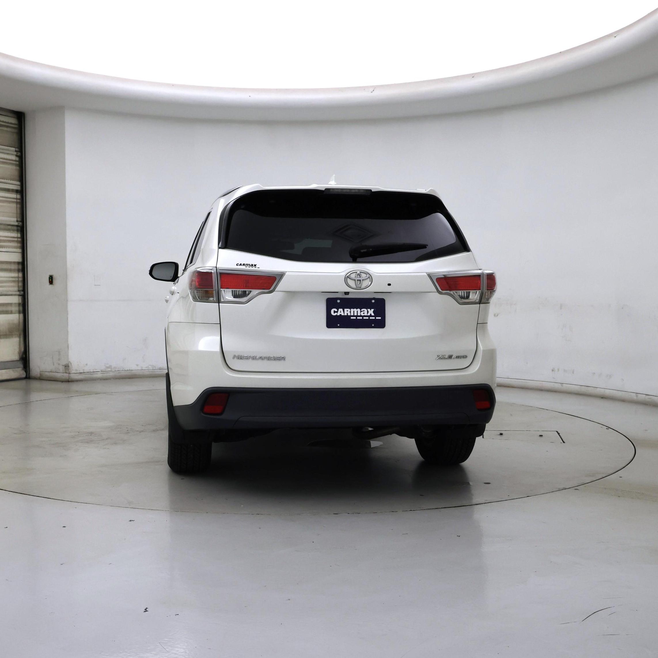 Thumbnail: 2015 Toyota Highlander - 6