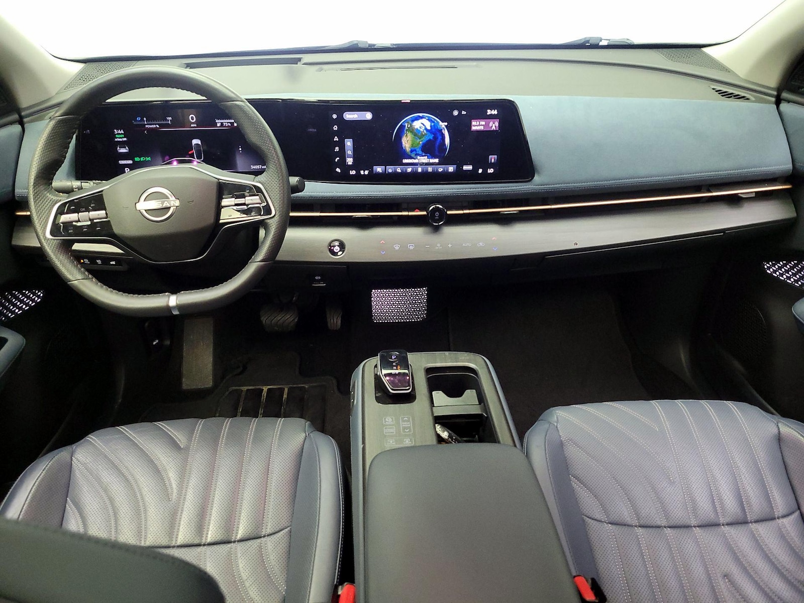 2023 Nissan Ariya Platinum+ - Photo 10