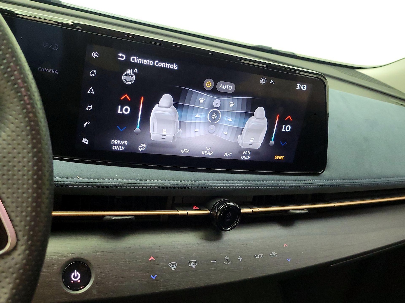 2023 Nissan Ariya Platinum+ - Photo 18