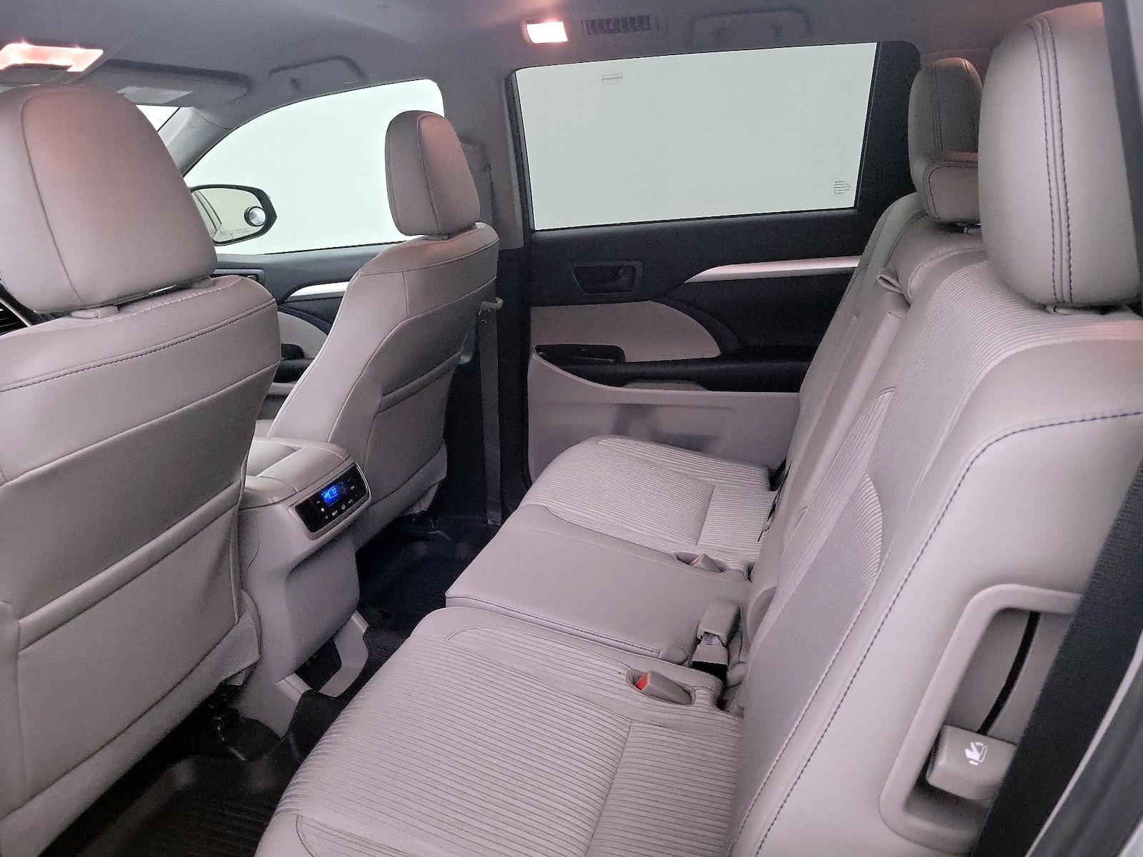 Rear Air Conditioning