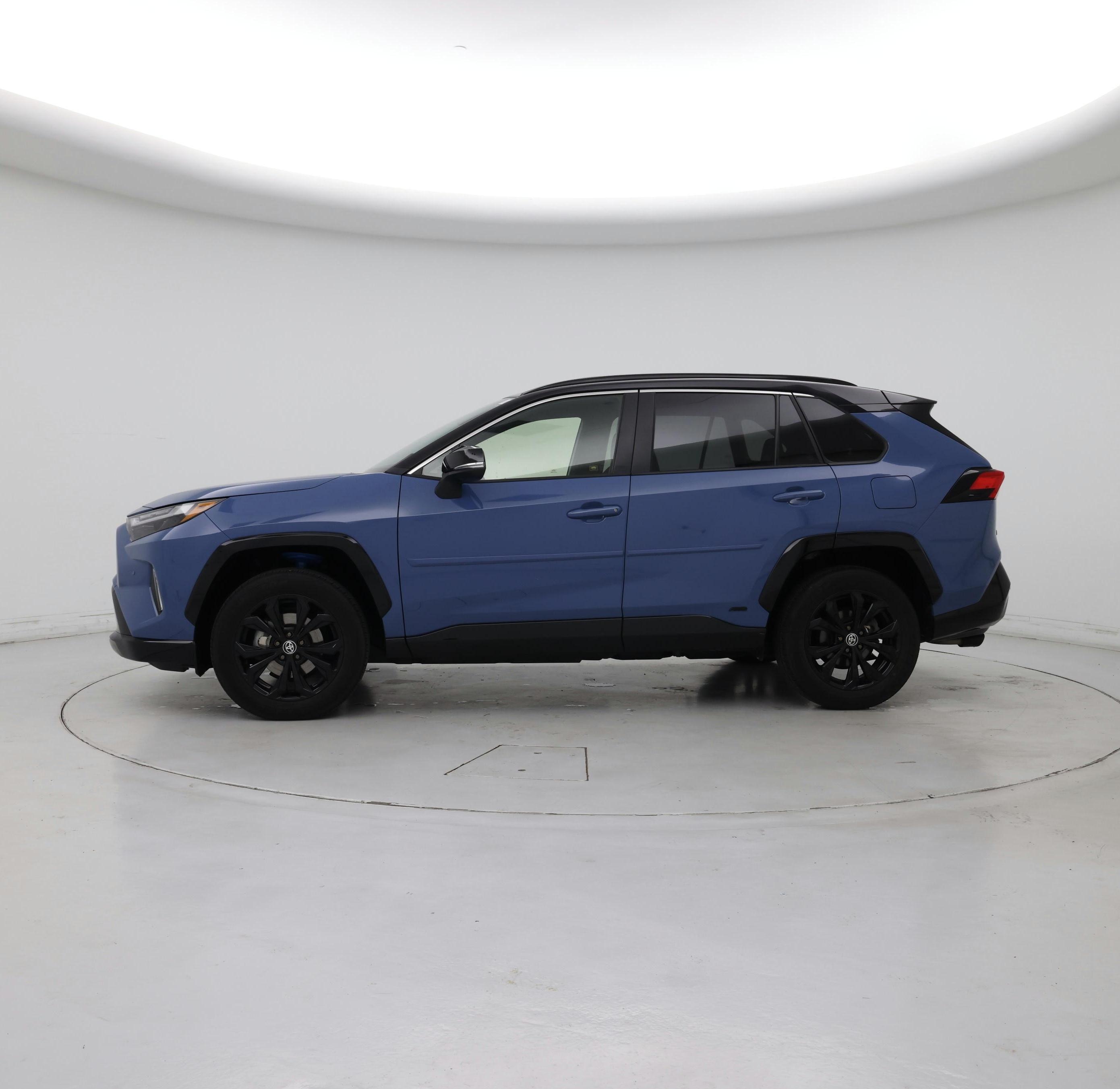 Thumbnail: 2024 Toyota RAV4 - 3