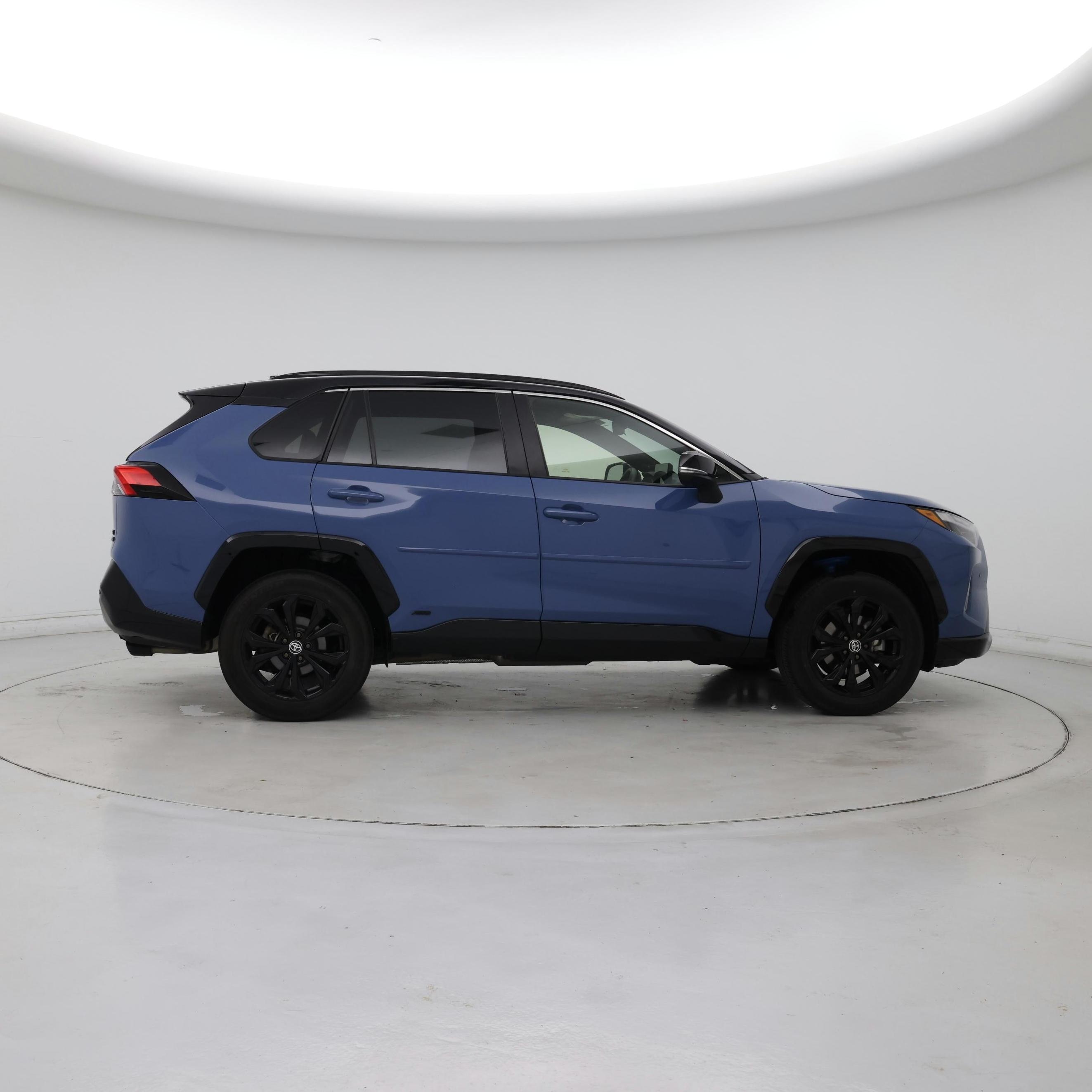 Thumbnail: 2024 Toyota RAV4 - 7