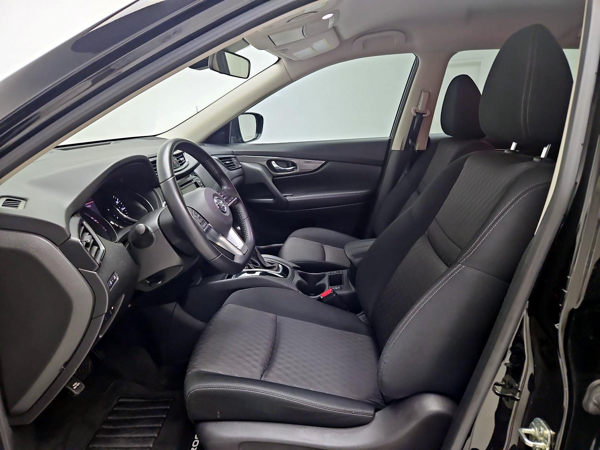 Thumbnail: 2020 Nissan Rogue - 11