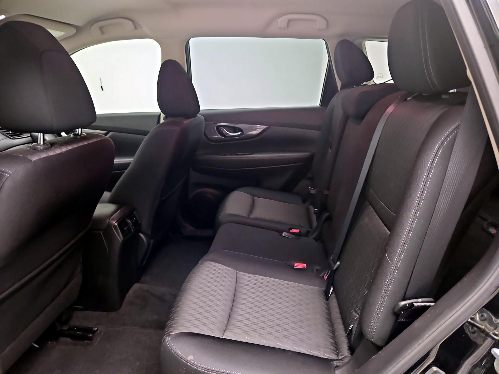 Thumbnail: 2020 Nissan Rogue - 19