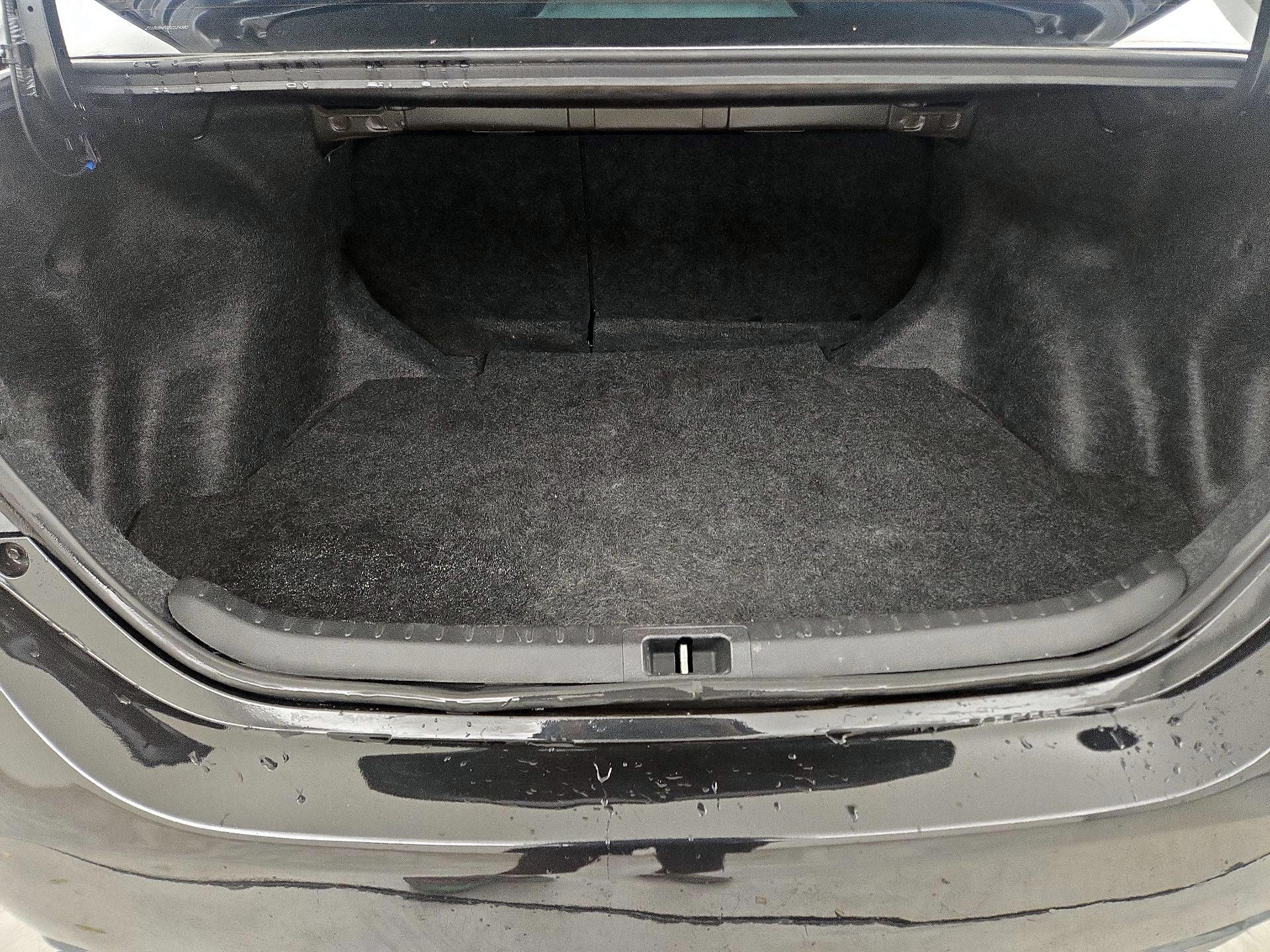 Thumbnail: 2014 Toyota Corolla - 19