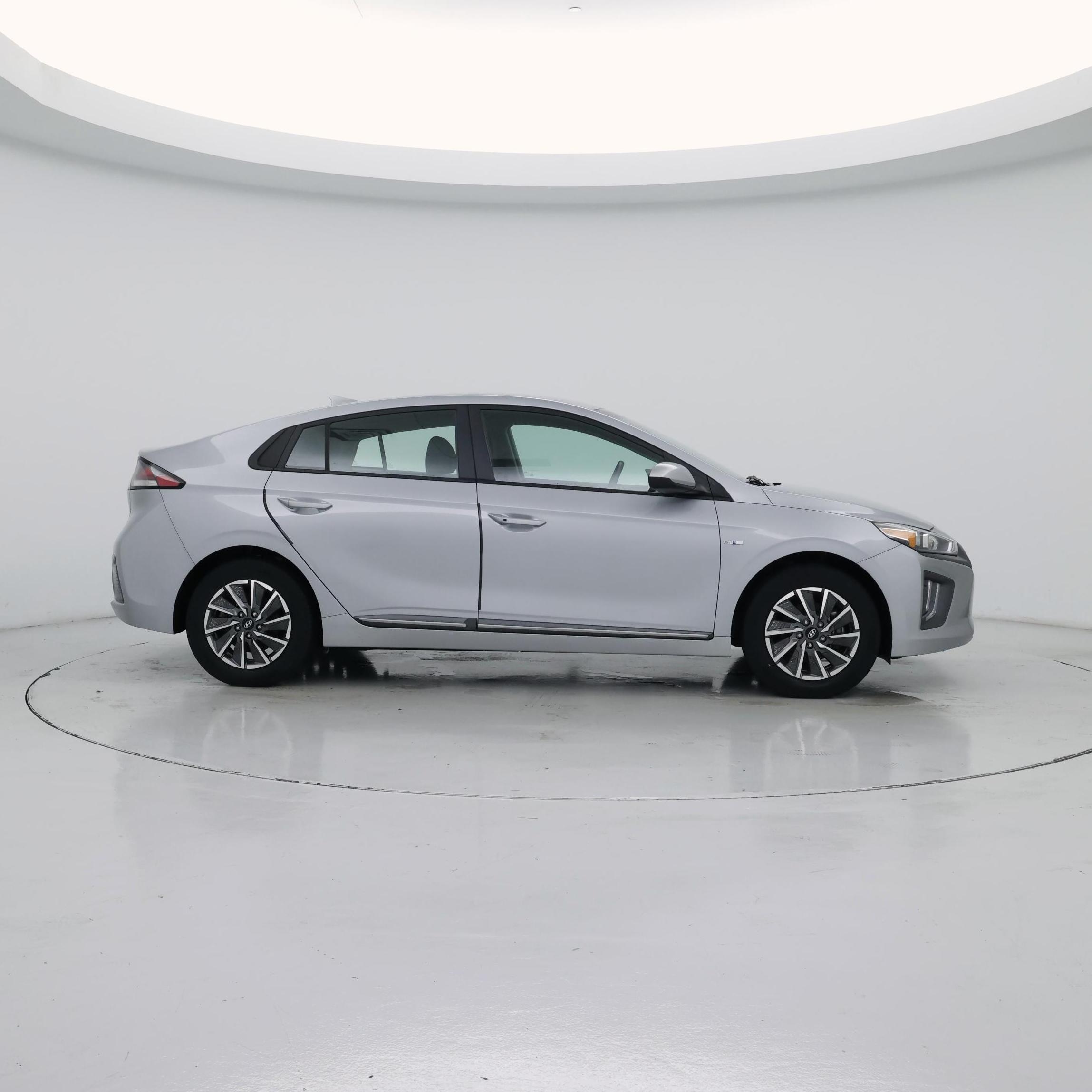 Thumbnail: 2020 Hyundai Ioniq - 7