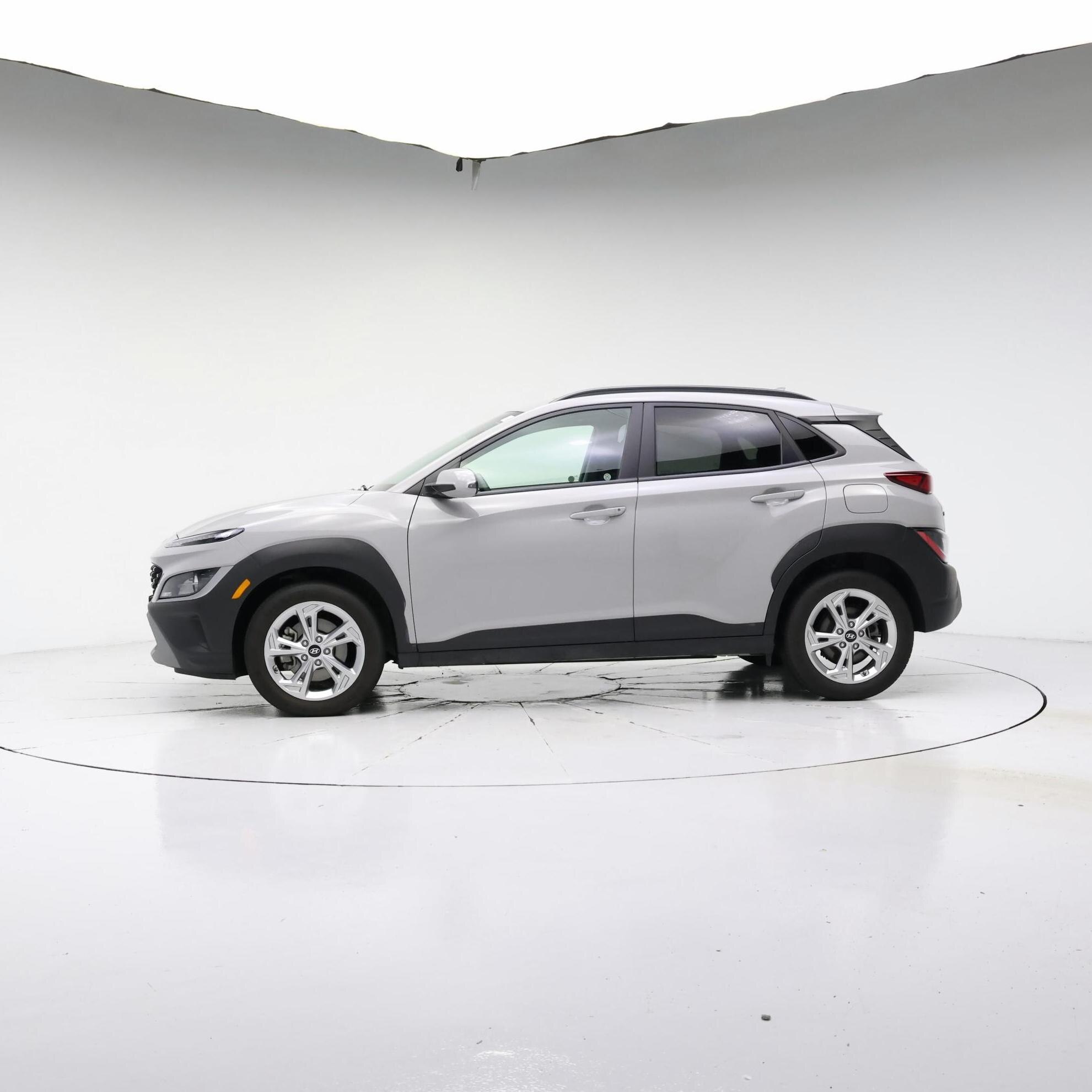 Thumbnail: 2022 Hyundai Kona - 3