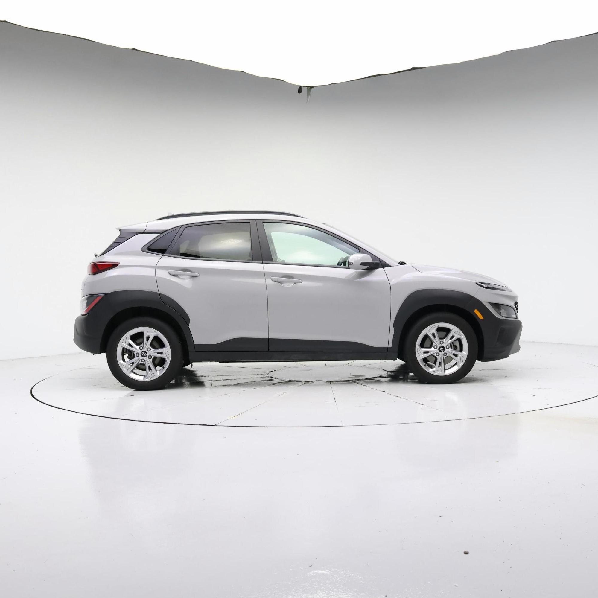 Thumbnail: 2022 Hyundai Kona - 7