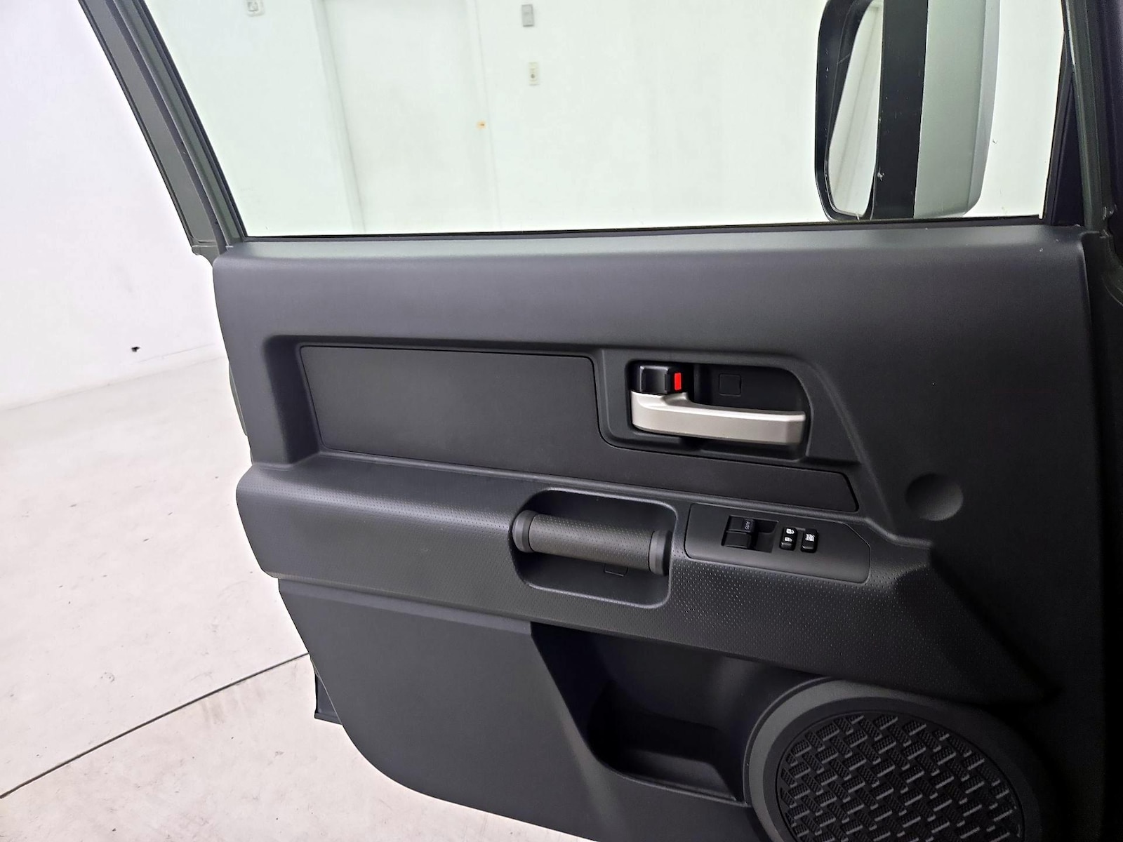 2014 Toyota FJ Cruiser Base - Photo 13