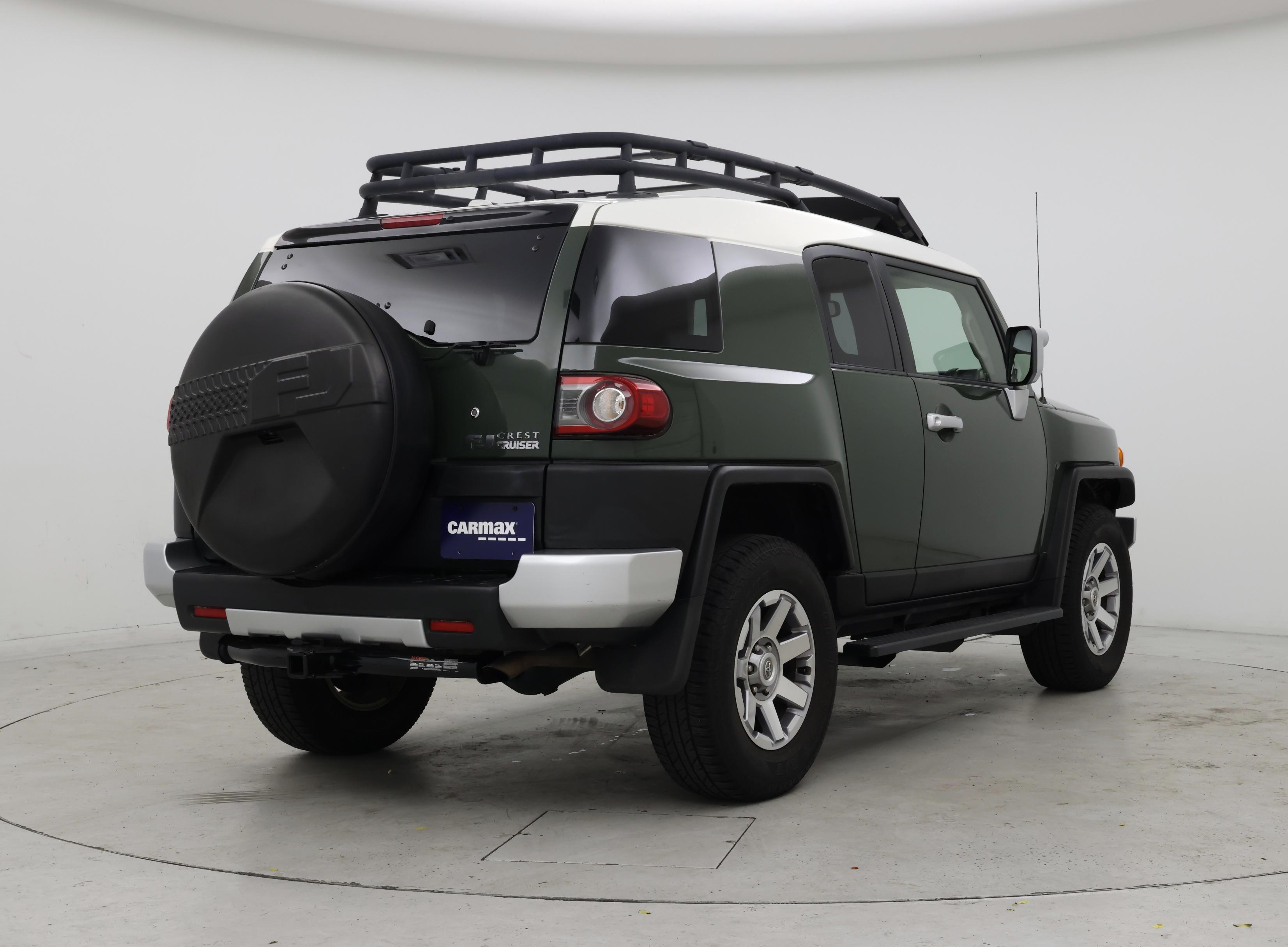 Thumbnail: 2014 Toyota FJ Cruiser - 8