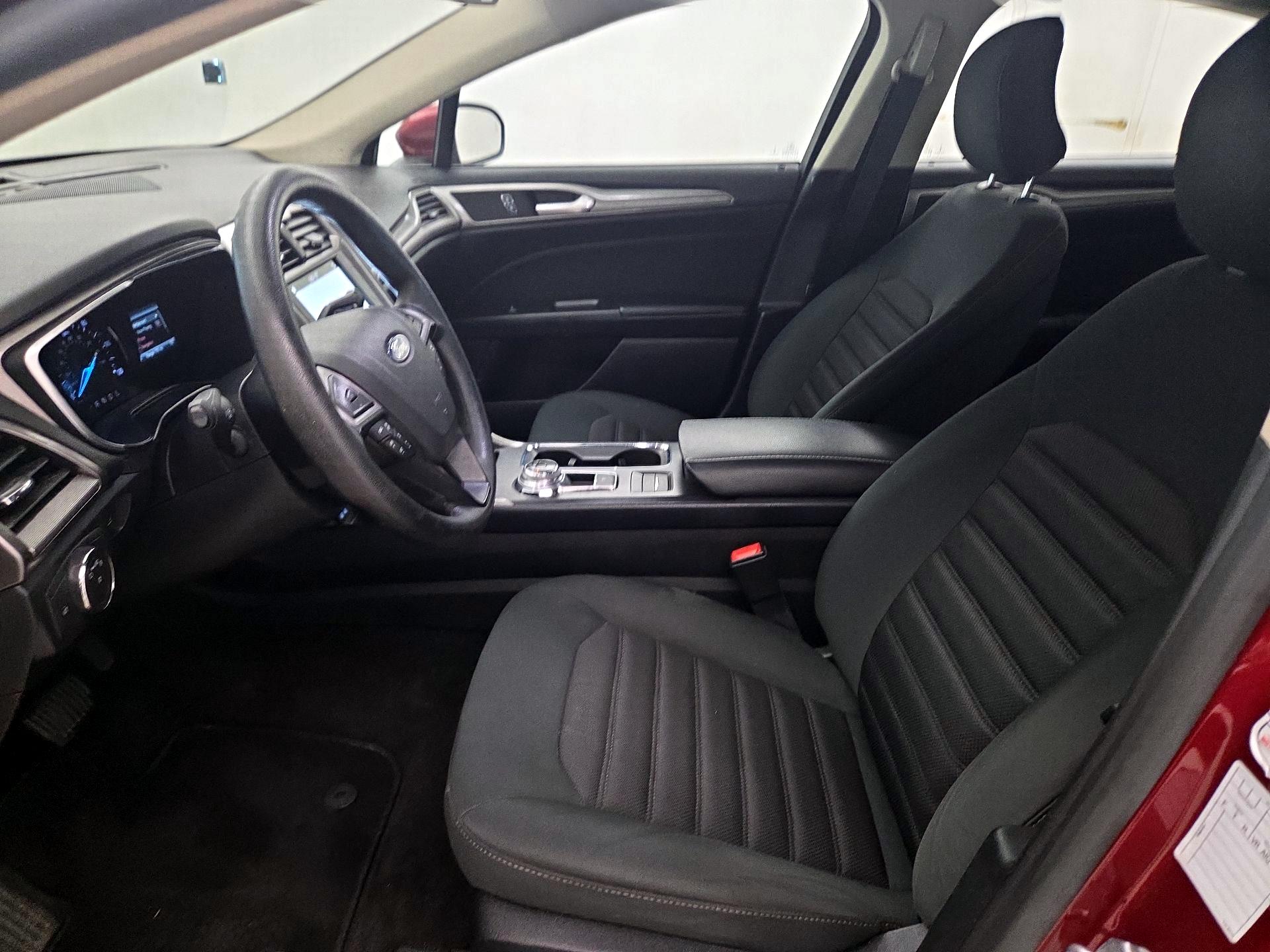 Thumbnail: 2019 Ford Fusion - 11