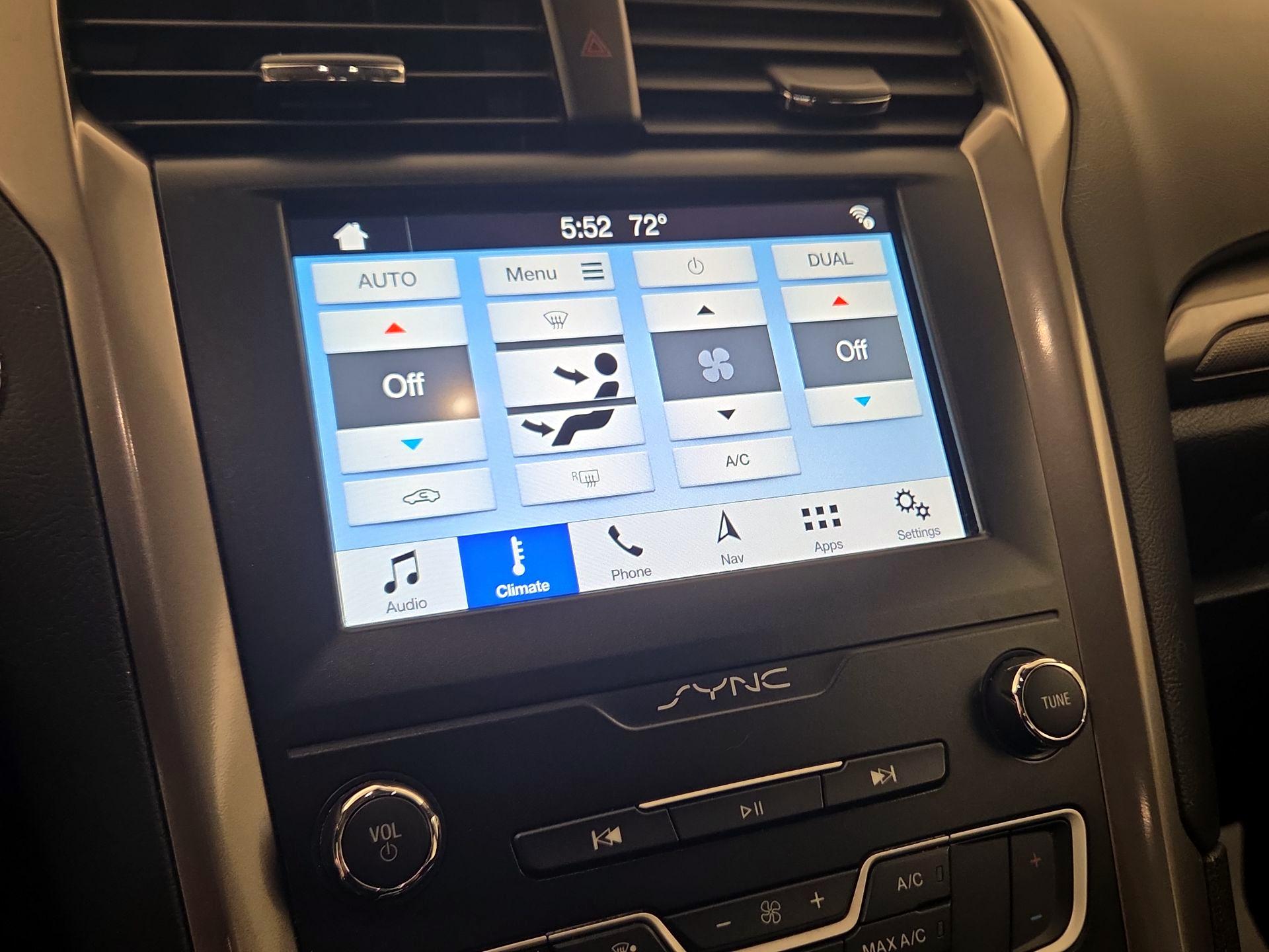 Thumbnail: 2019 Ford Fusion - 17
