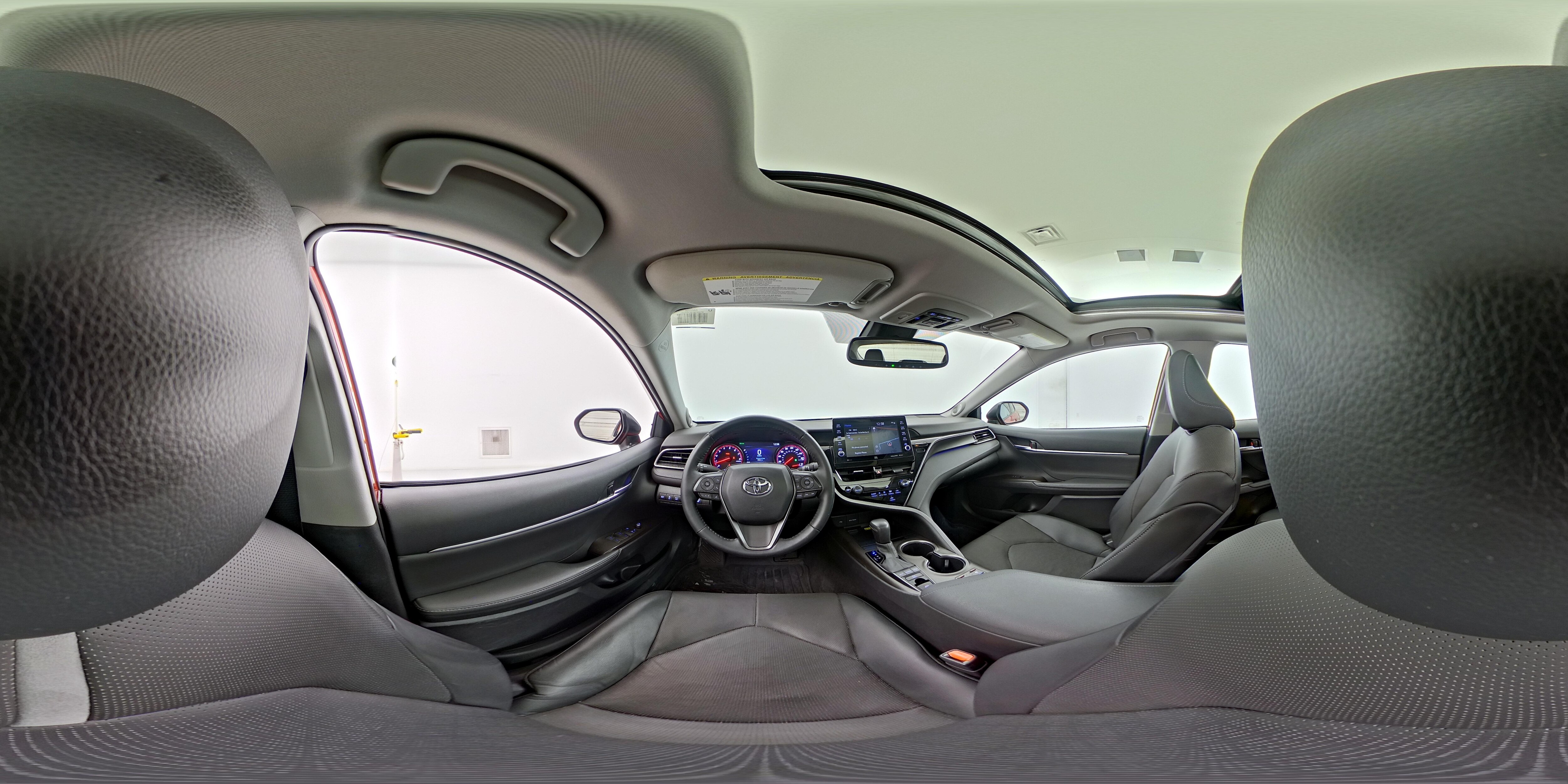 2022 Toyota Camry XSE - Photo 28