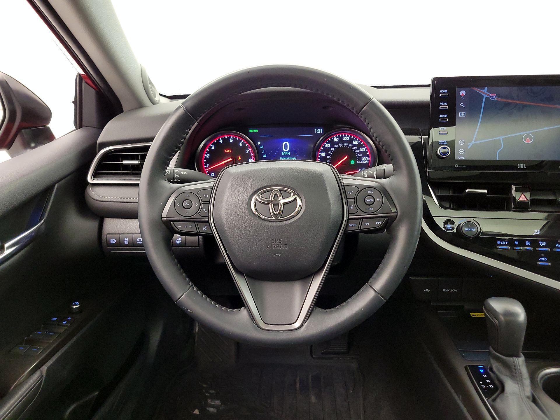 Thumbnail: 2022 Toyota Camry - 10