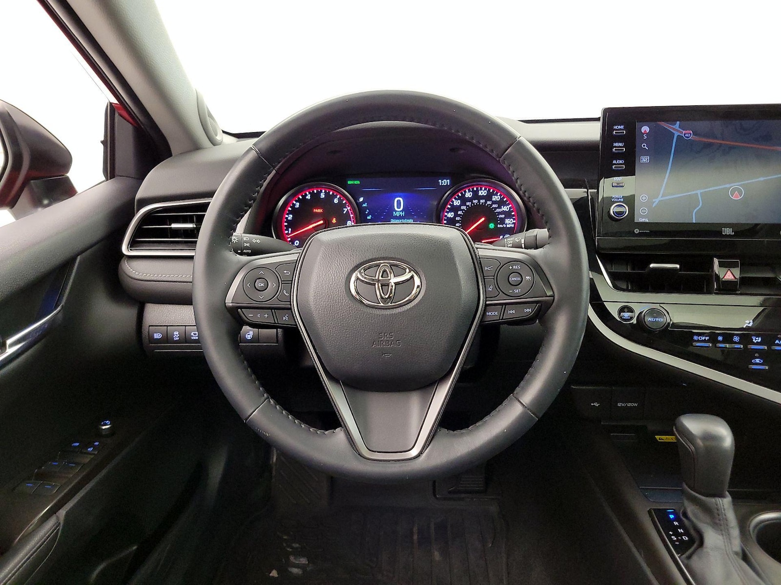 2022 Toyota Camry XSE - Photo 11