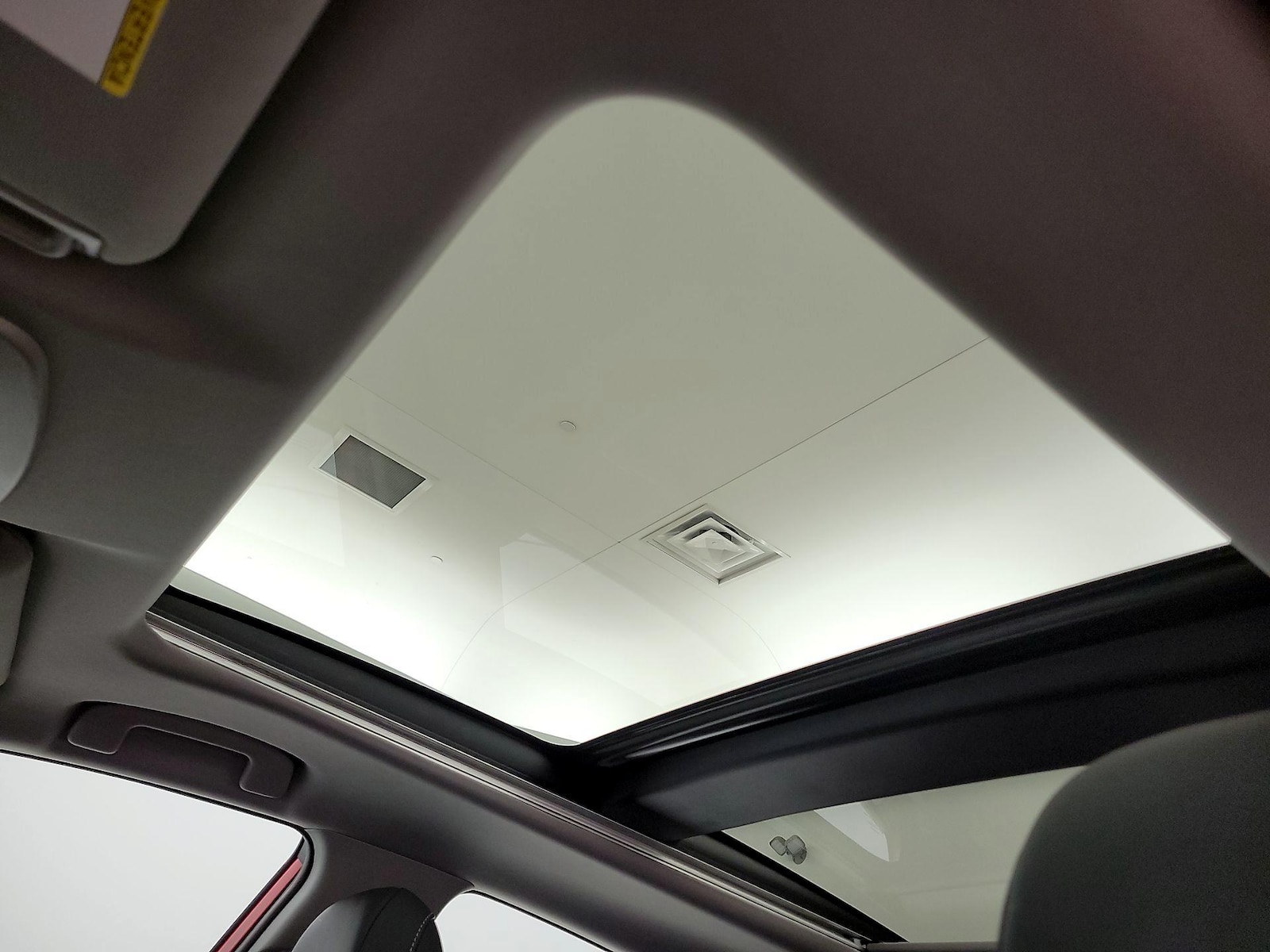 2022 Toyota Camry XSE - Photo 21