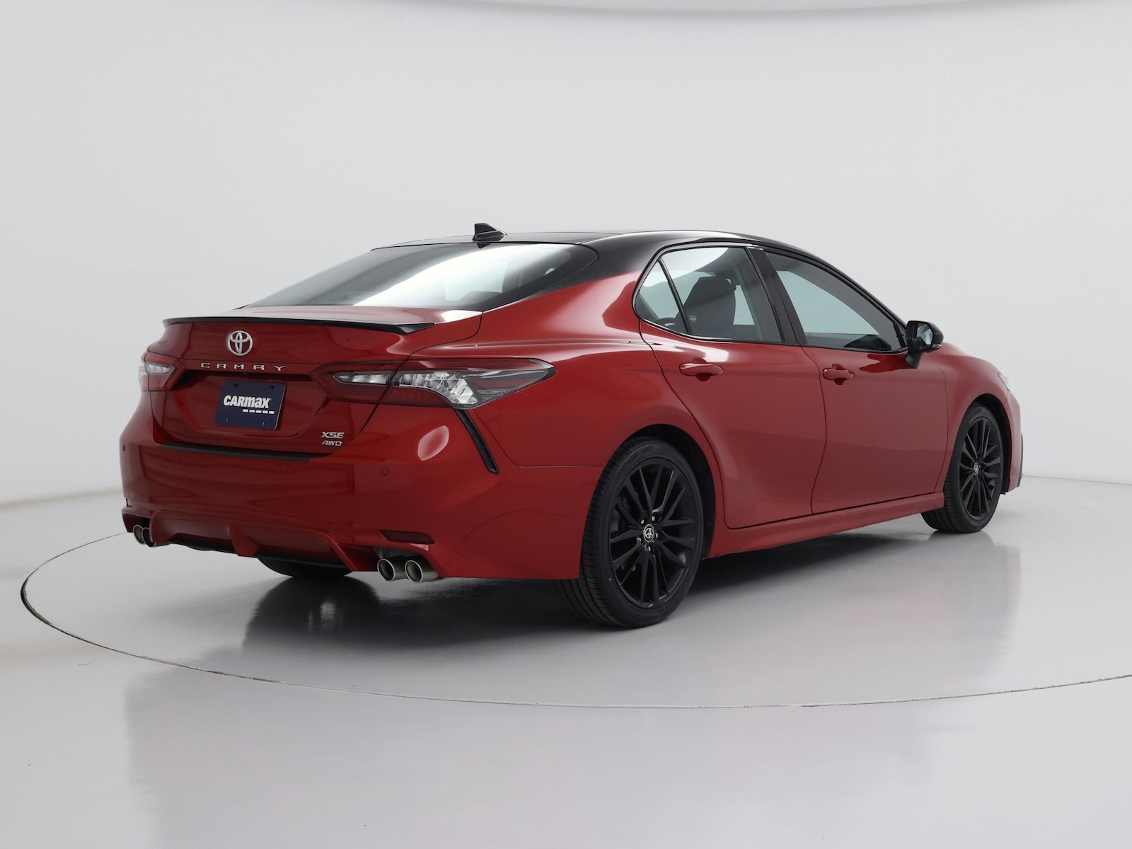 2022 Toyota Camry XSE - Photo 9