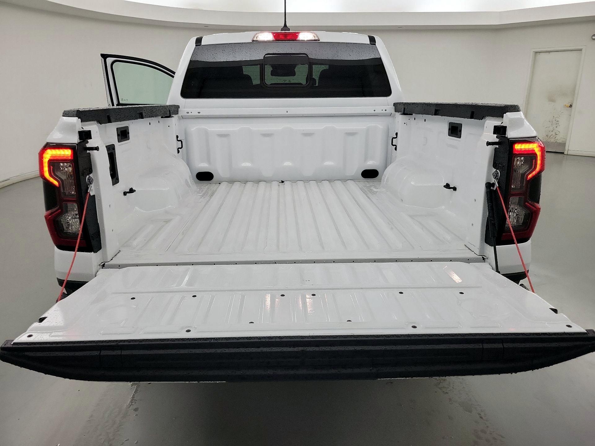 Thumbnail: 2025 Ford Ranger - 18