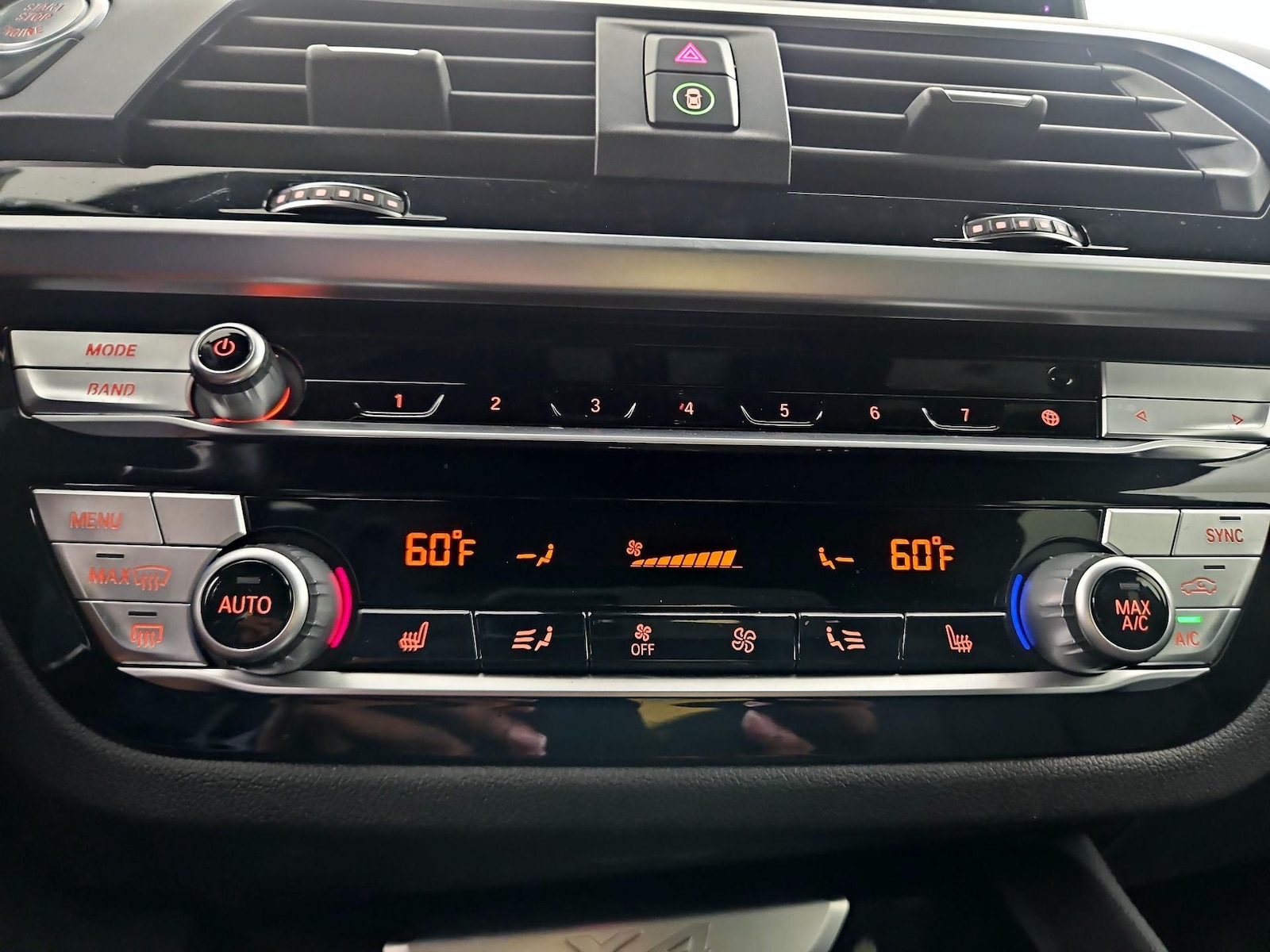 2020 BMW X4 30i - Photo 18