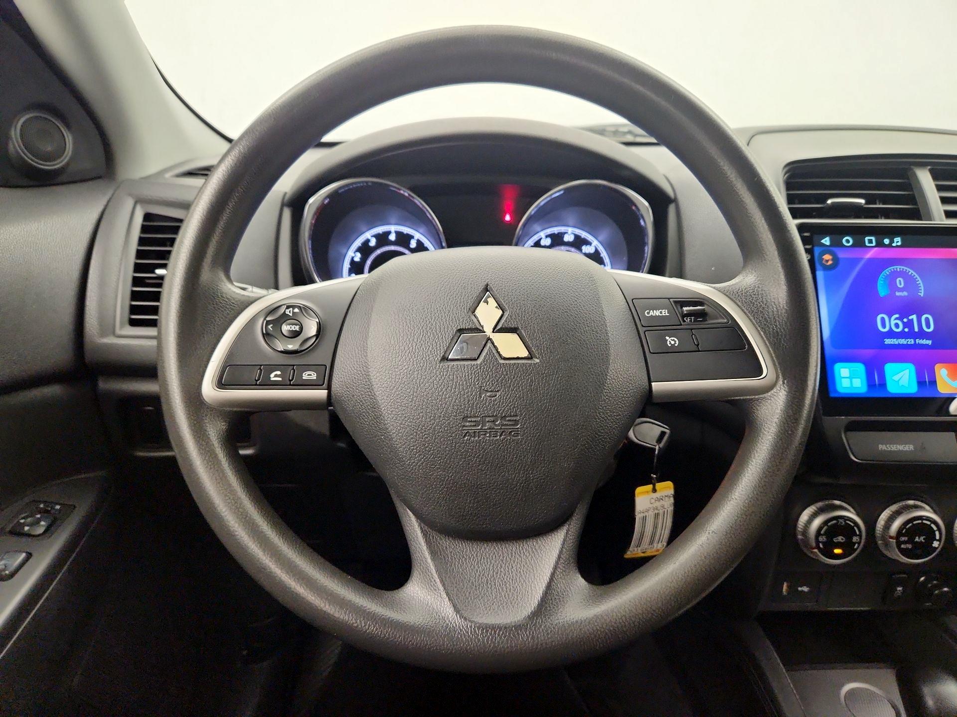 Thumbnail: 2020 Mitsubishi Outlander Sport - 10