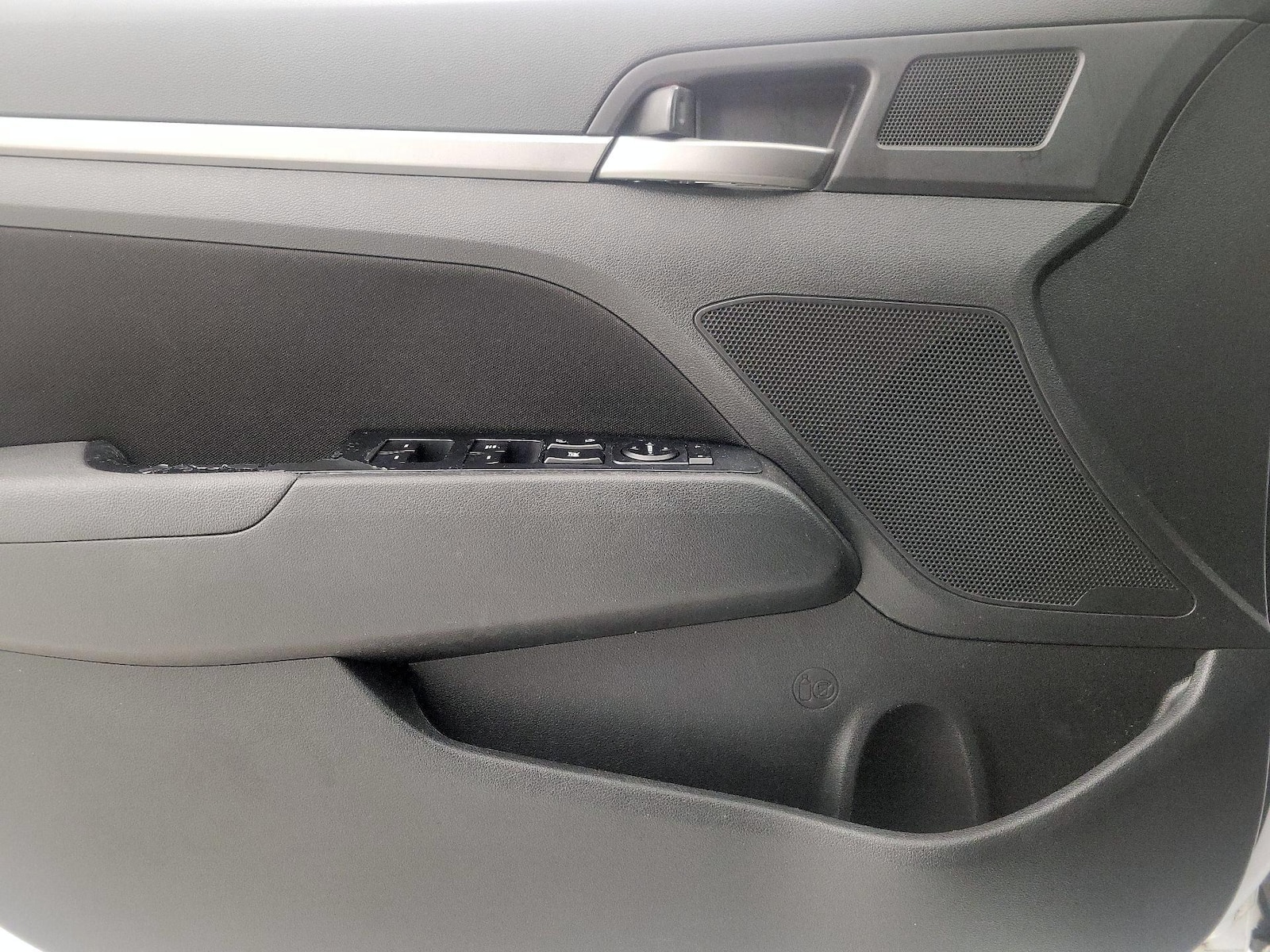 2018 Hyundai Elantra SEL - Photo 13