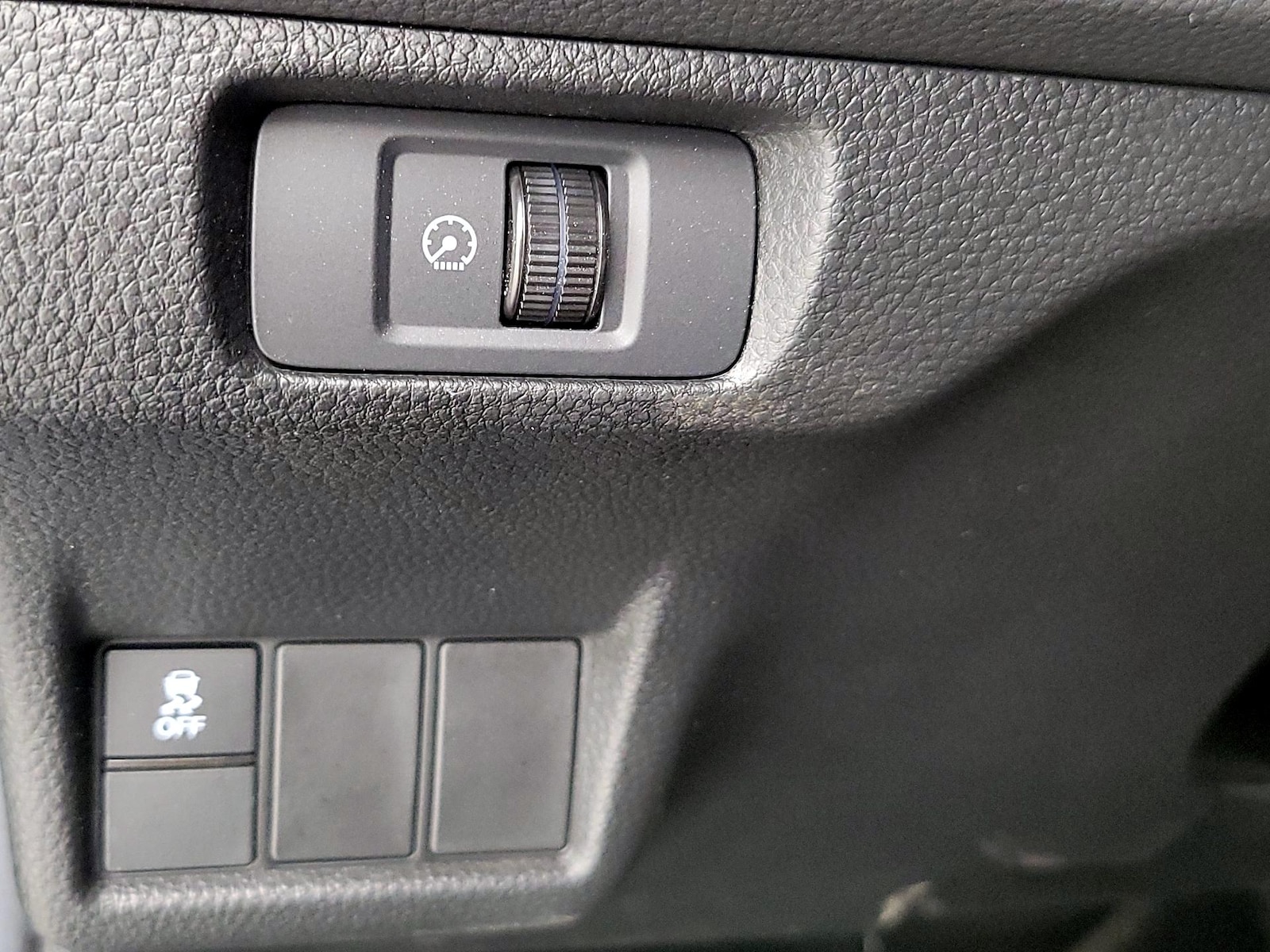 2025 Honda Civic Sport - Photo 14