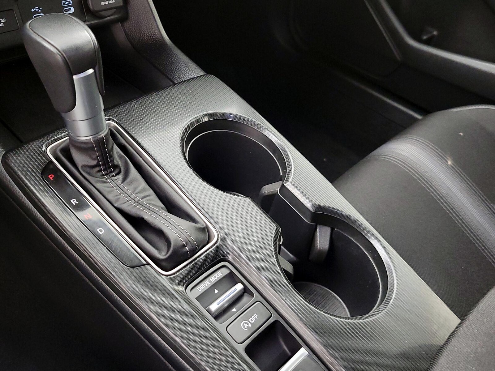 2025 Honda Civic Sport - Photo 18
