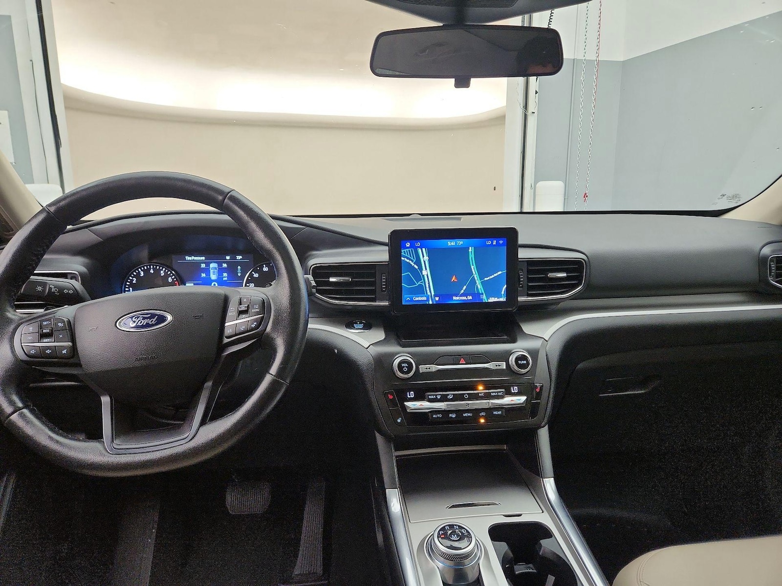 2020 Ford Explorer XLT - Photo 10