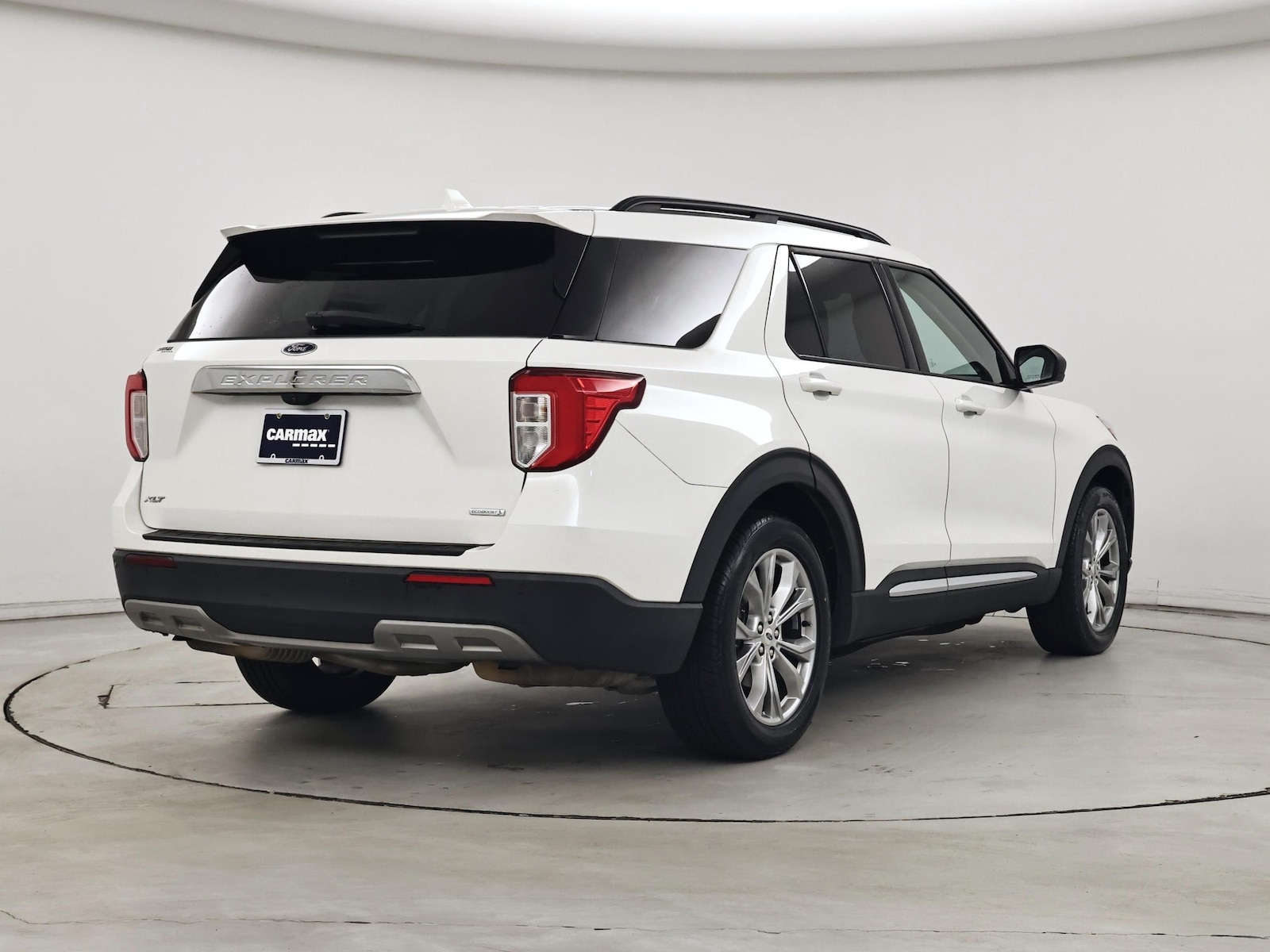 2020 Ford Explorer XLT - Photo 9