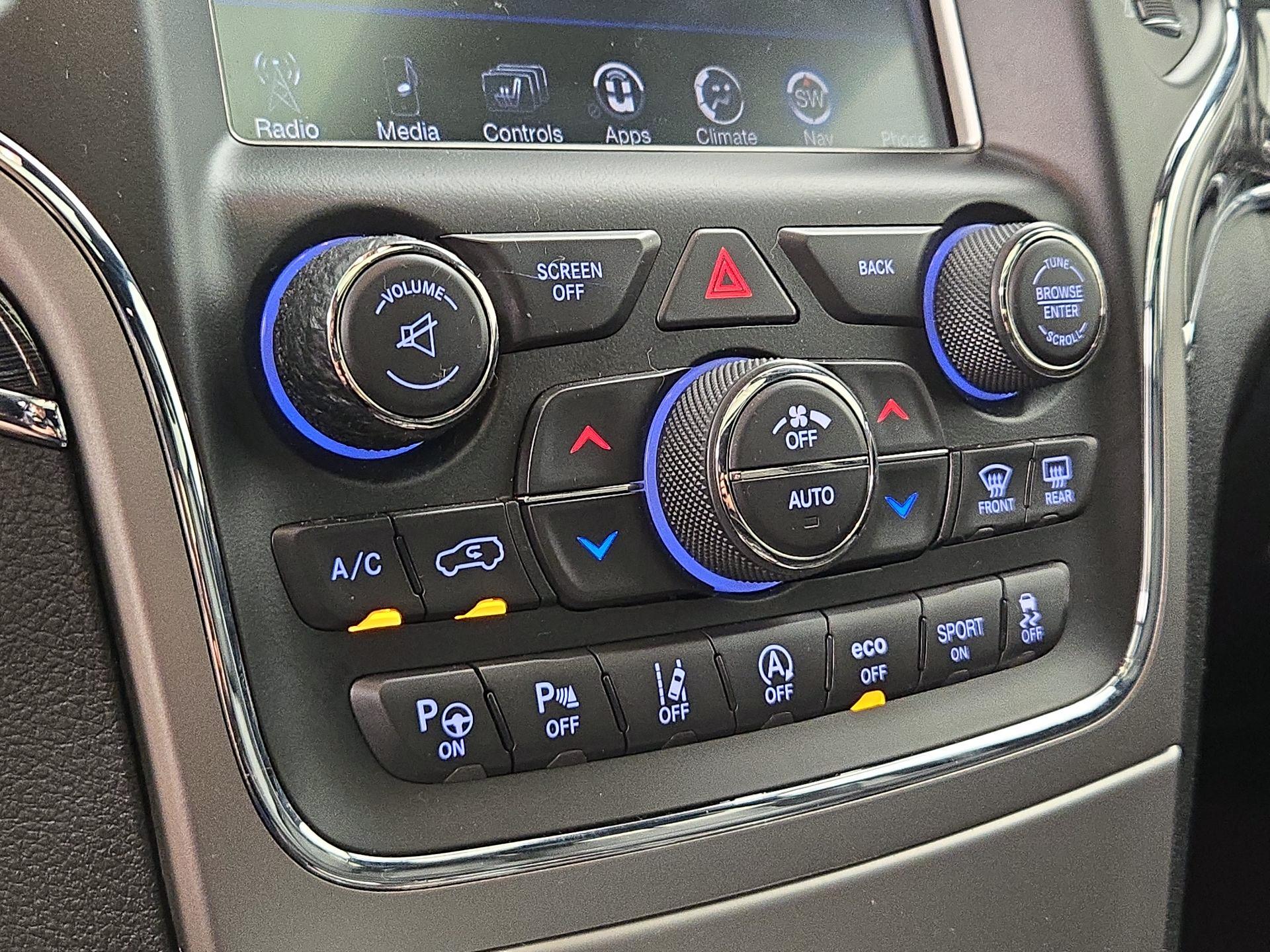 Thumbnail: 2017 Jeep Grand Cherokee - 17