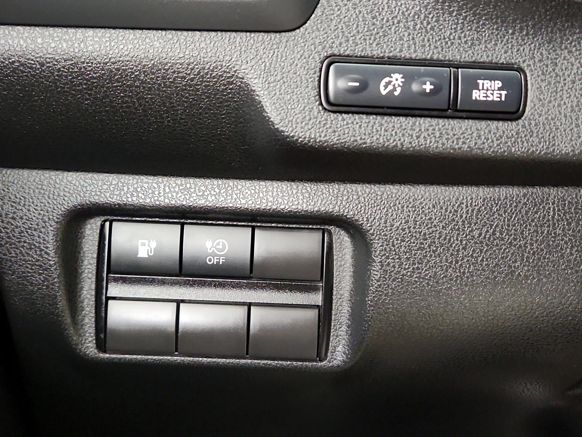 Thumbnail: 2019 Nissan Leaf - 13