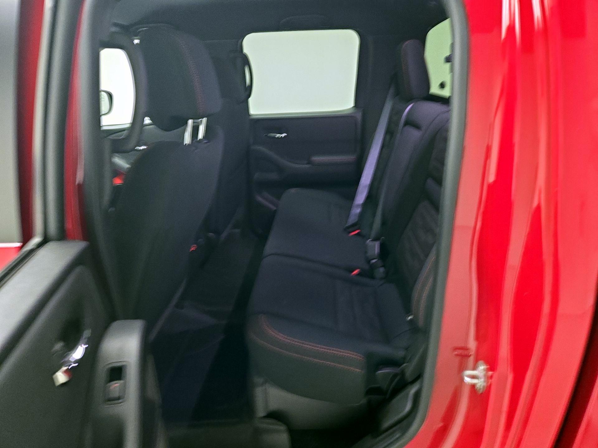 Thumbnail: 2024 Nissan Frontier - 17
