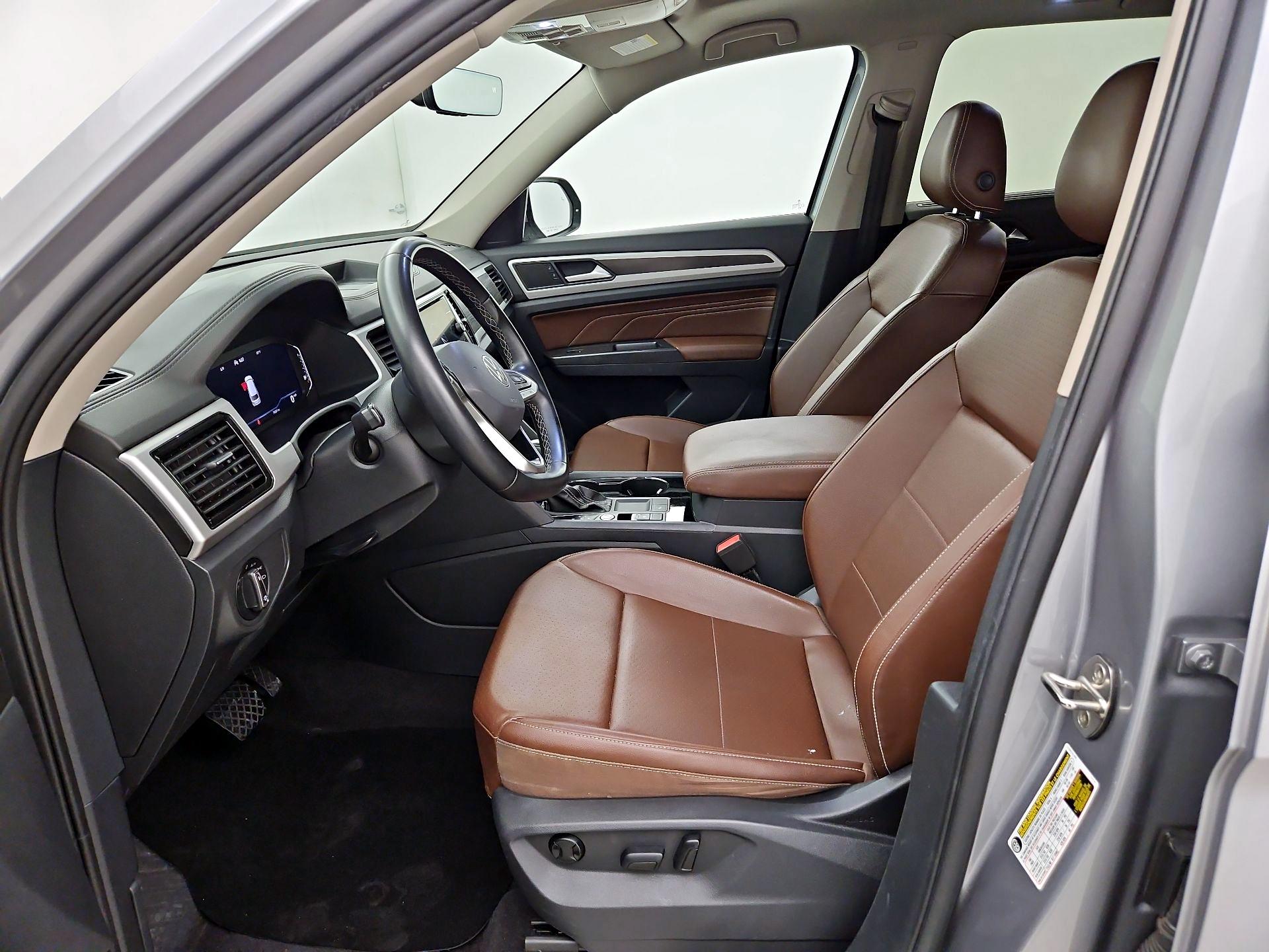 Thumbnail: 2022 Volkswagen Atlas - 11