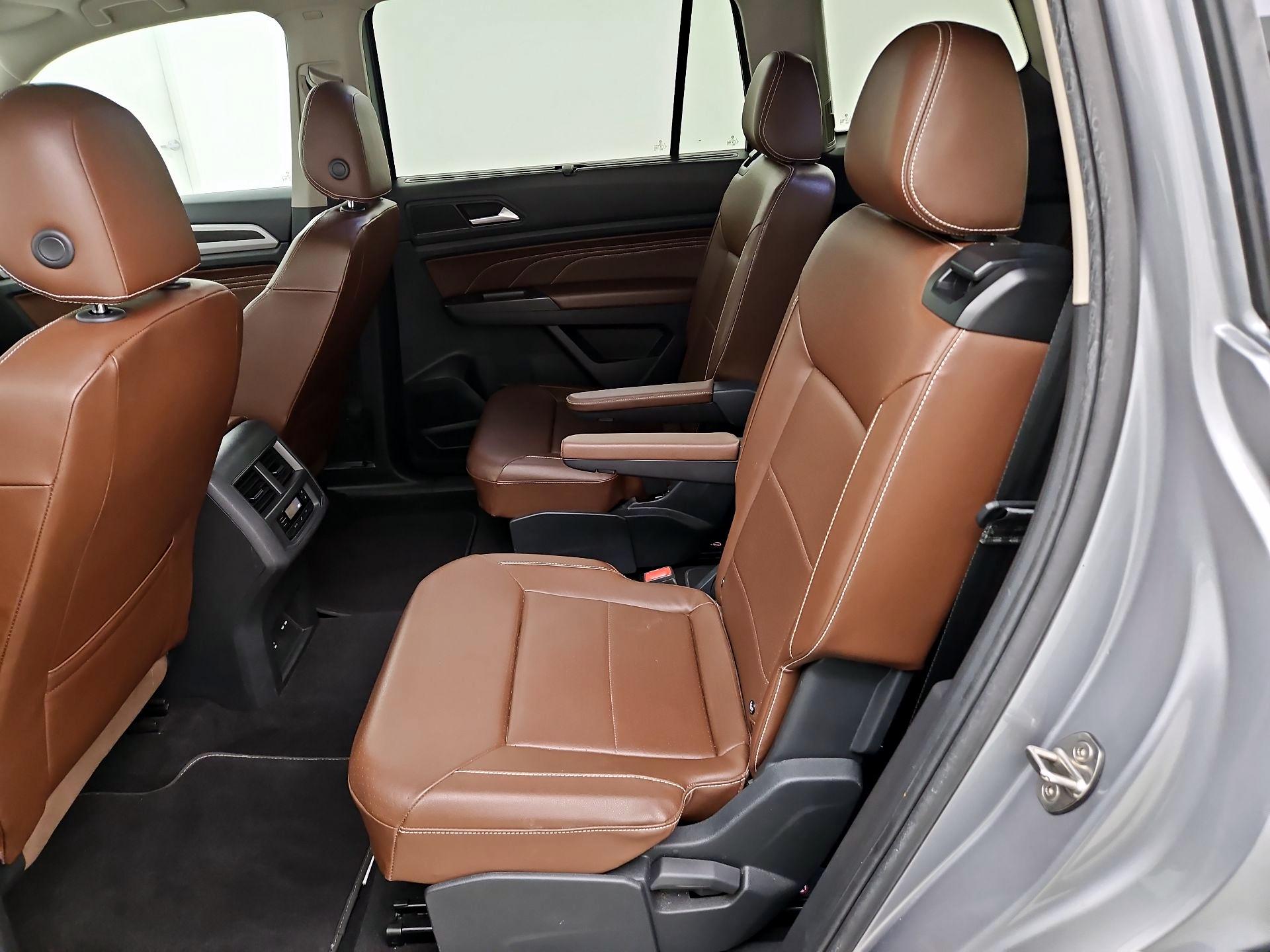 Thumbnail: 2022 Volkswagen Atlas - 20