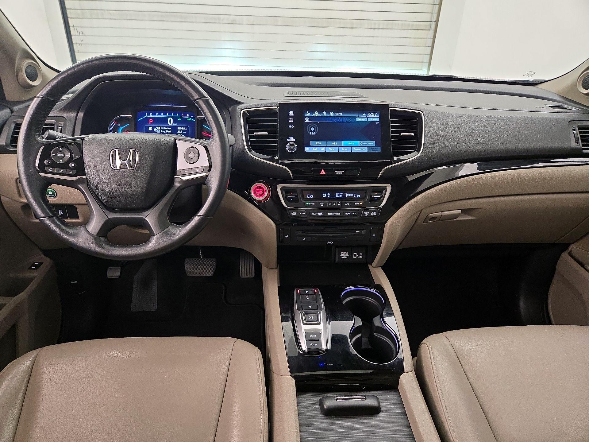 Thumbnail: 2020 Honda Pilot - 9