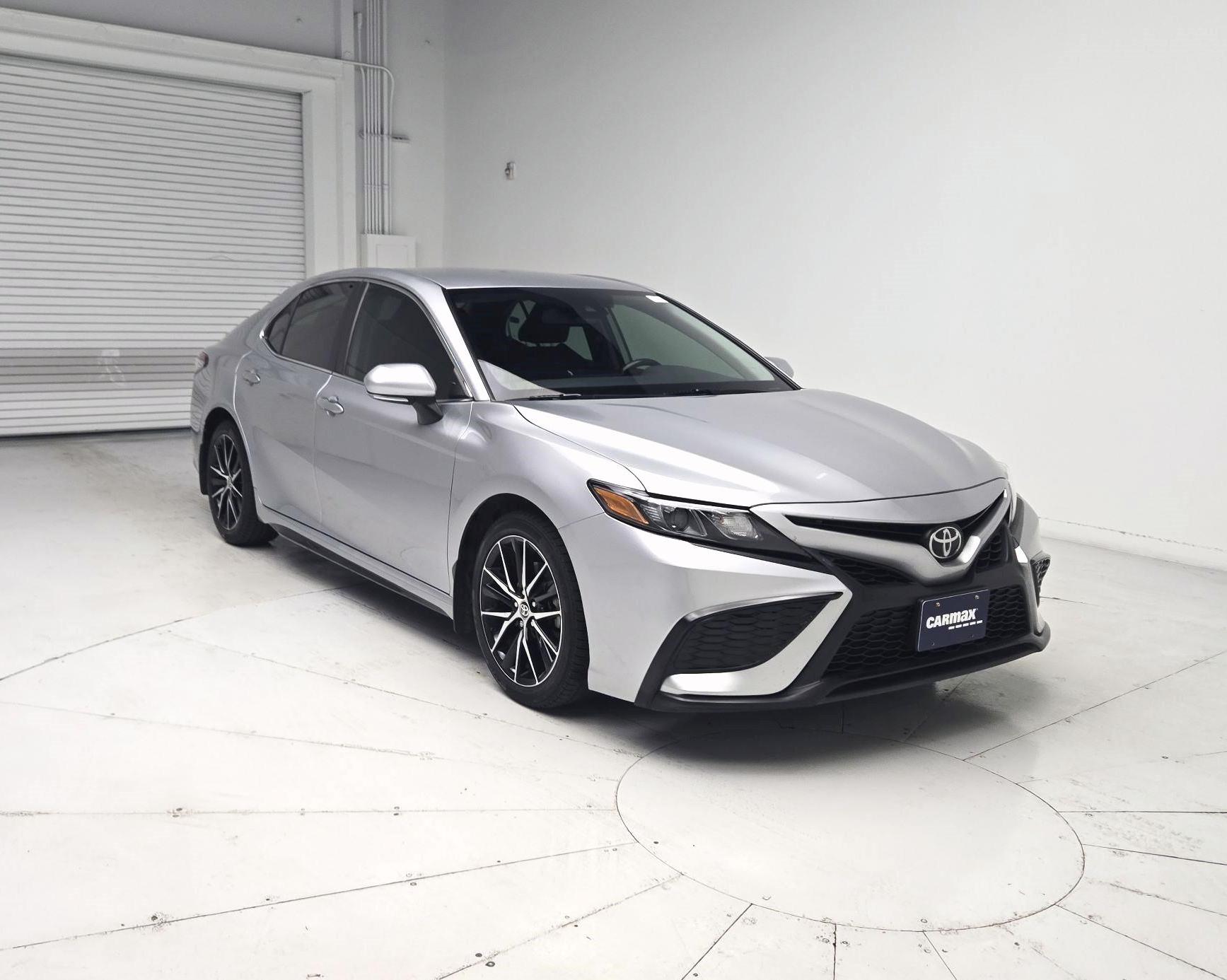 Thumbnail: 2021 Toyota Camry - 1