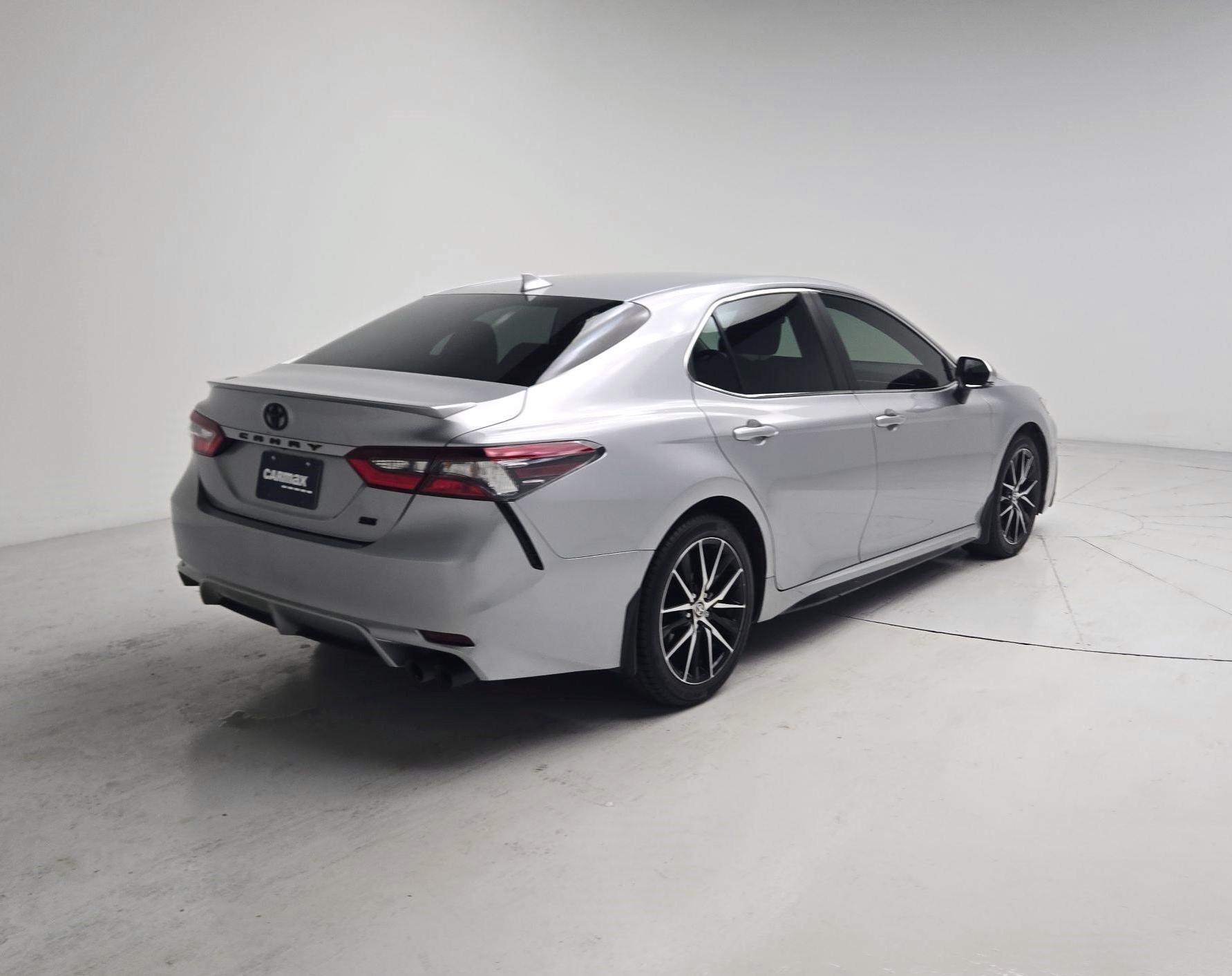 Thumbnail: 2021 Toyota Camry - 5