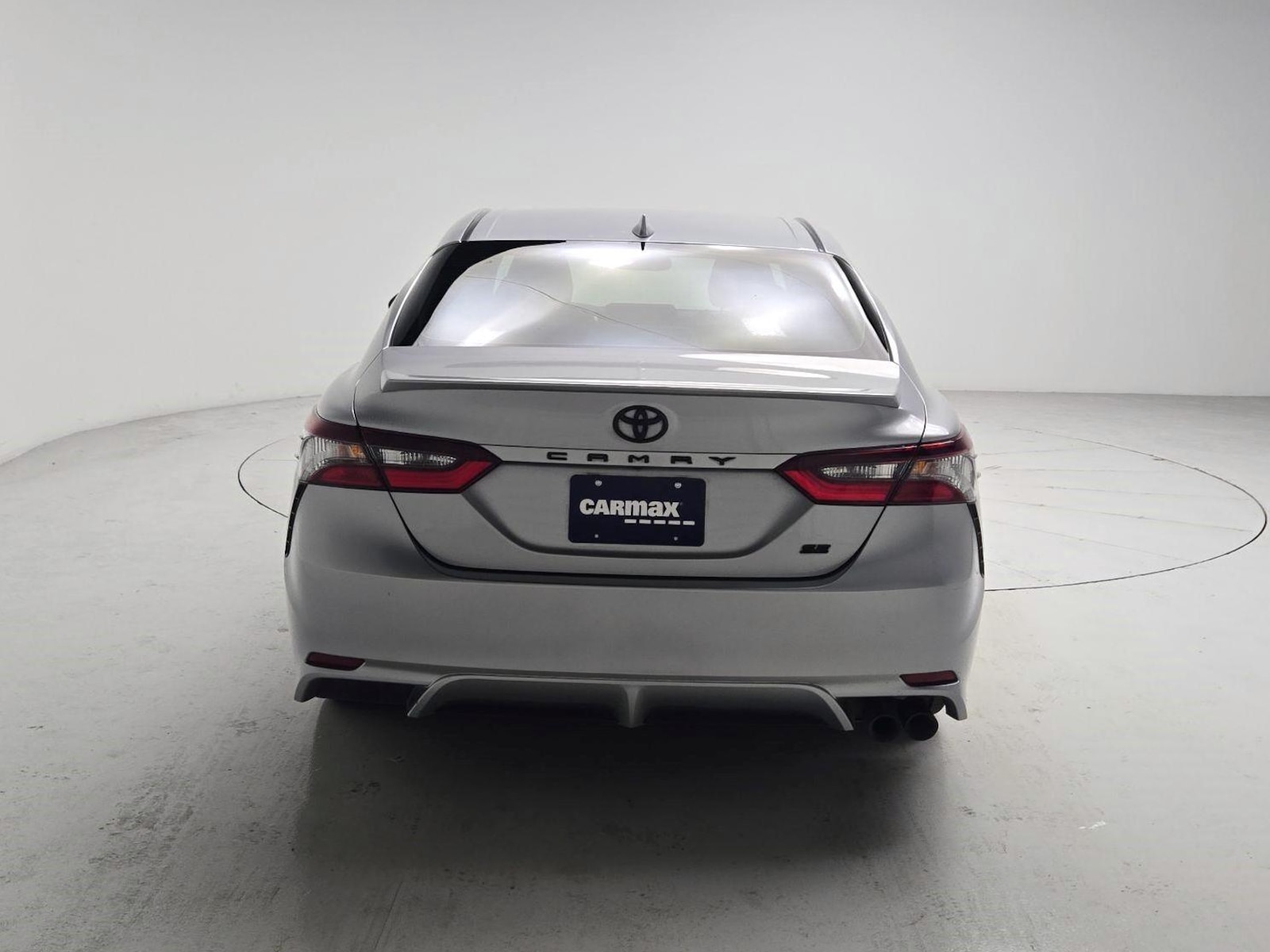 2021 Toyota Camry SE - Photo 6