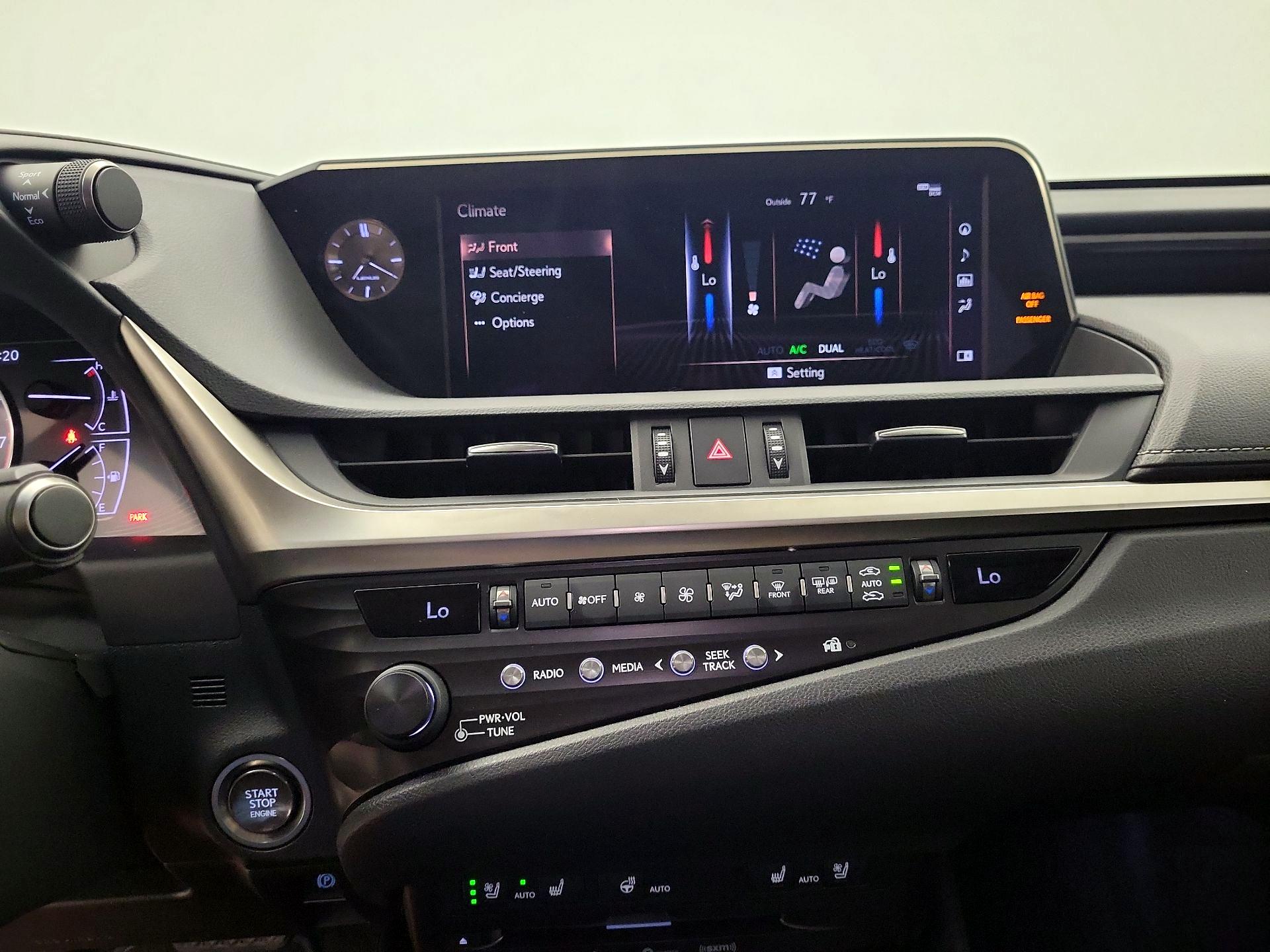 Thumbnail: 2019 Lexus ES - 17