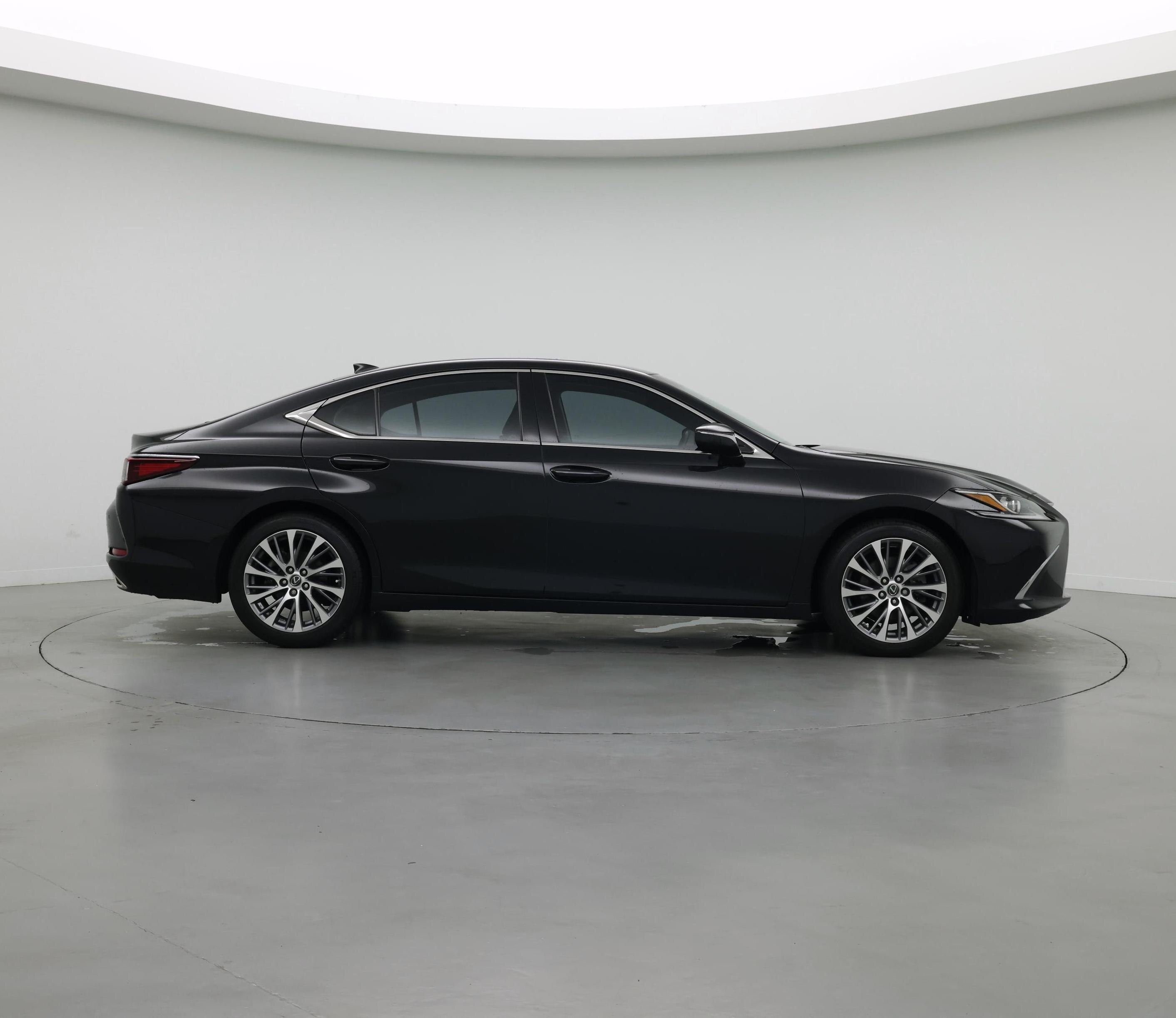 Thumbnail: 2019 Lexus ES - 7