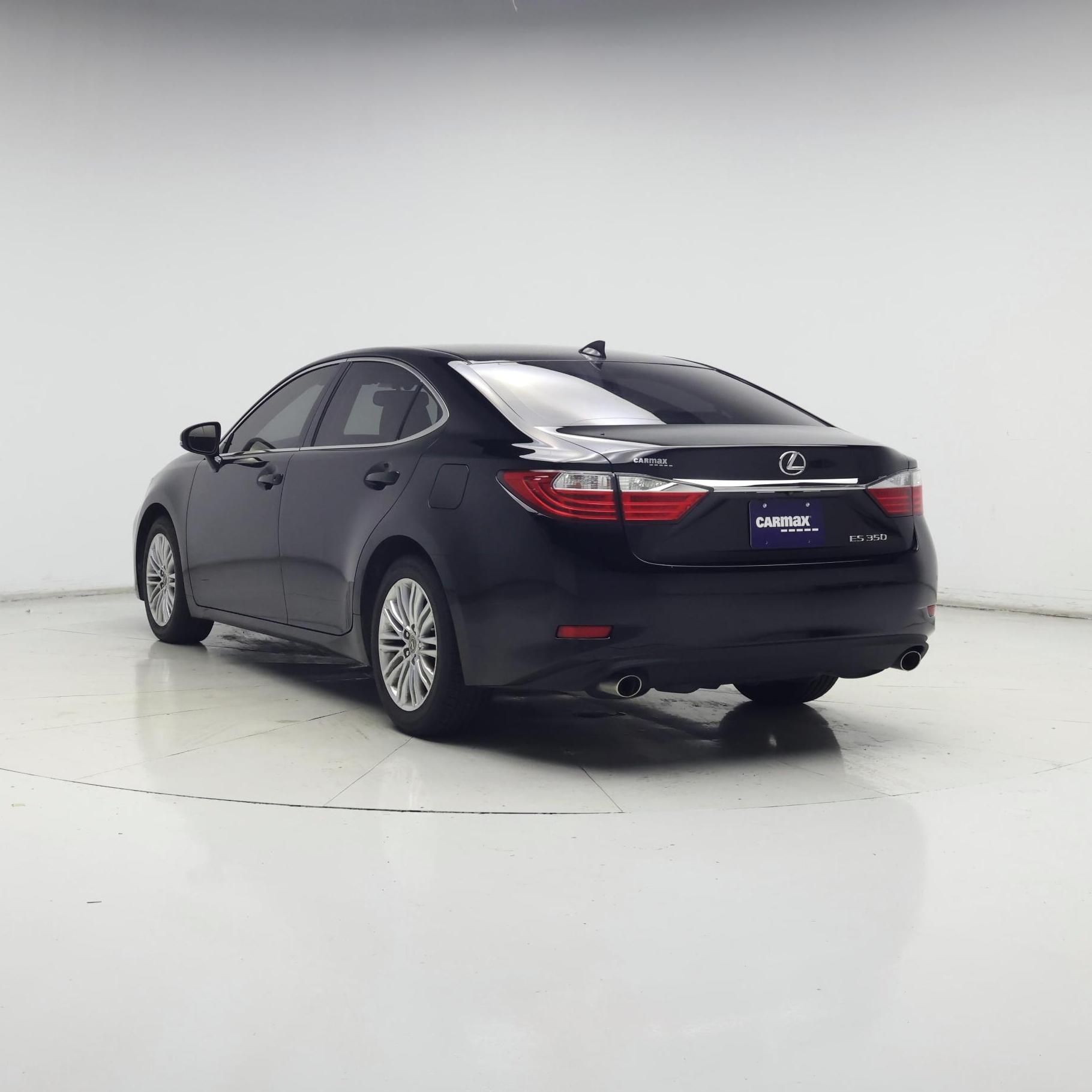 Thumbnail: 2015 Lexus ES - 2