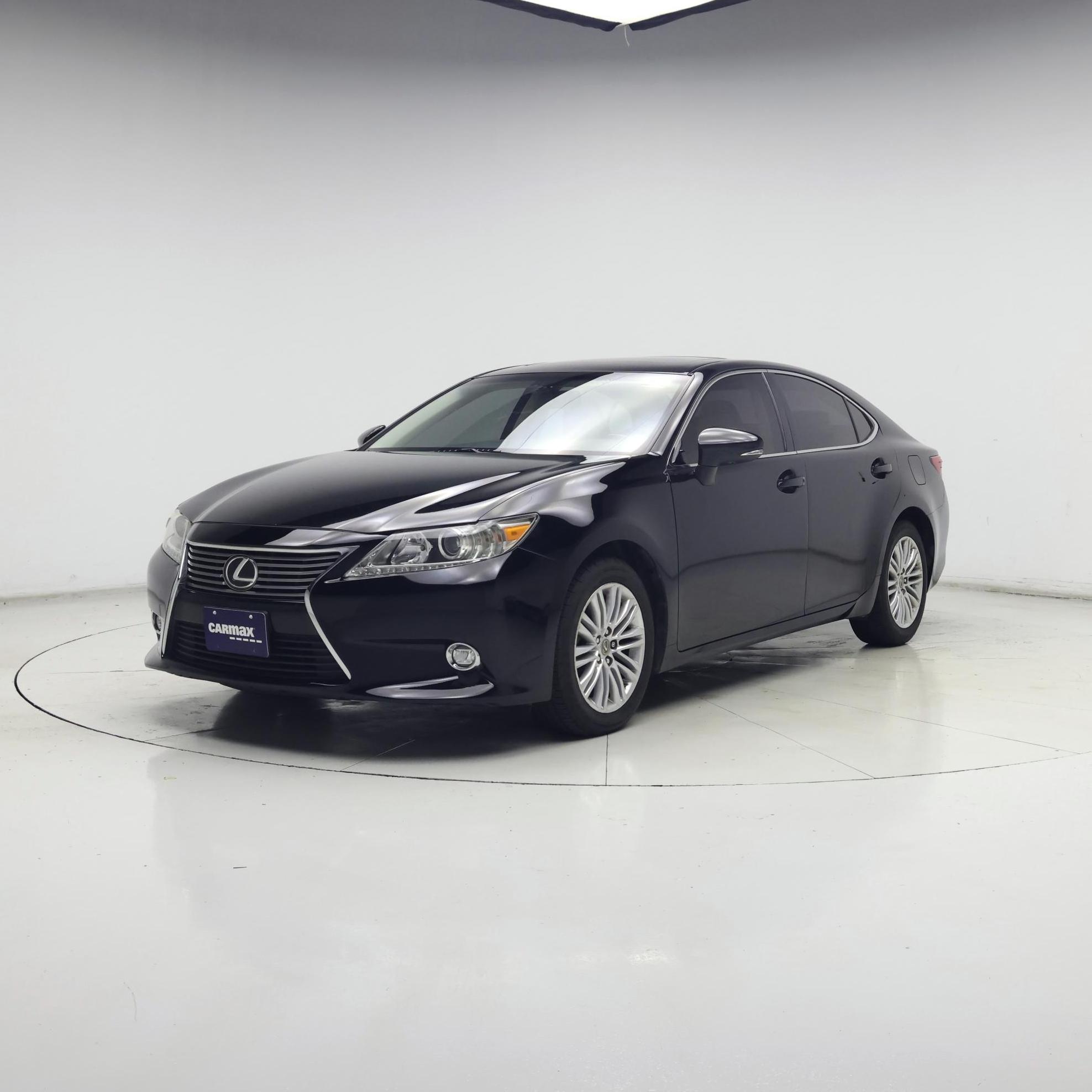 Thumbnail: 2015 Lexus ES - 4
