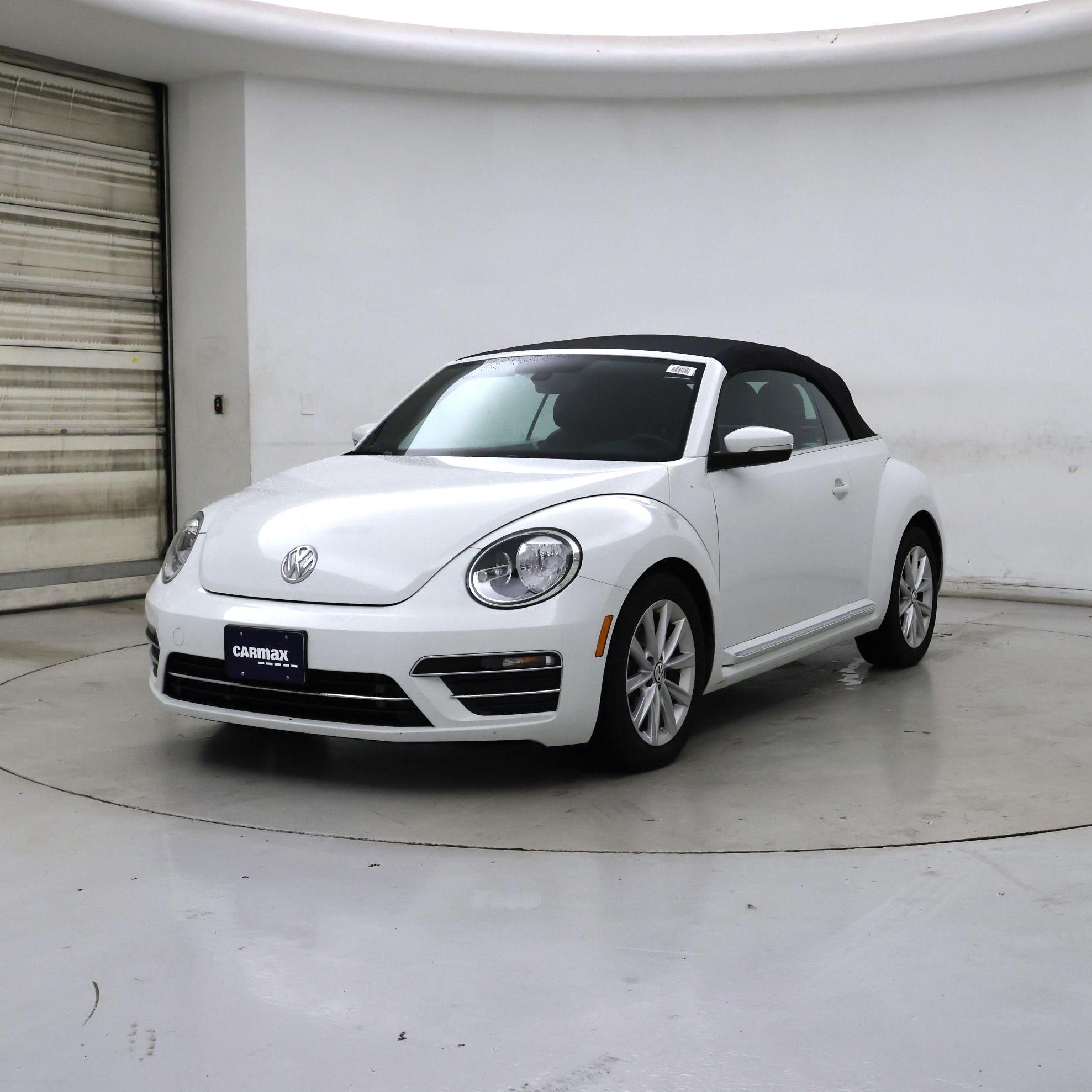 Thumbnail: 2019 Volkswagen Beetle - 4