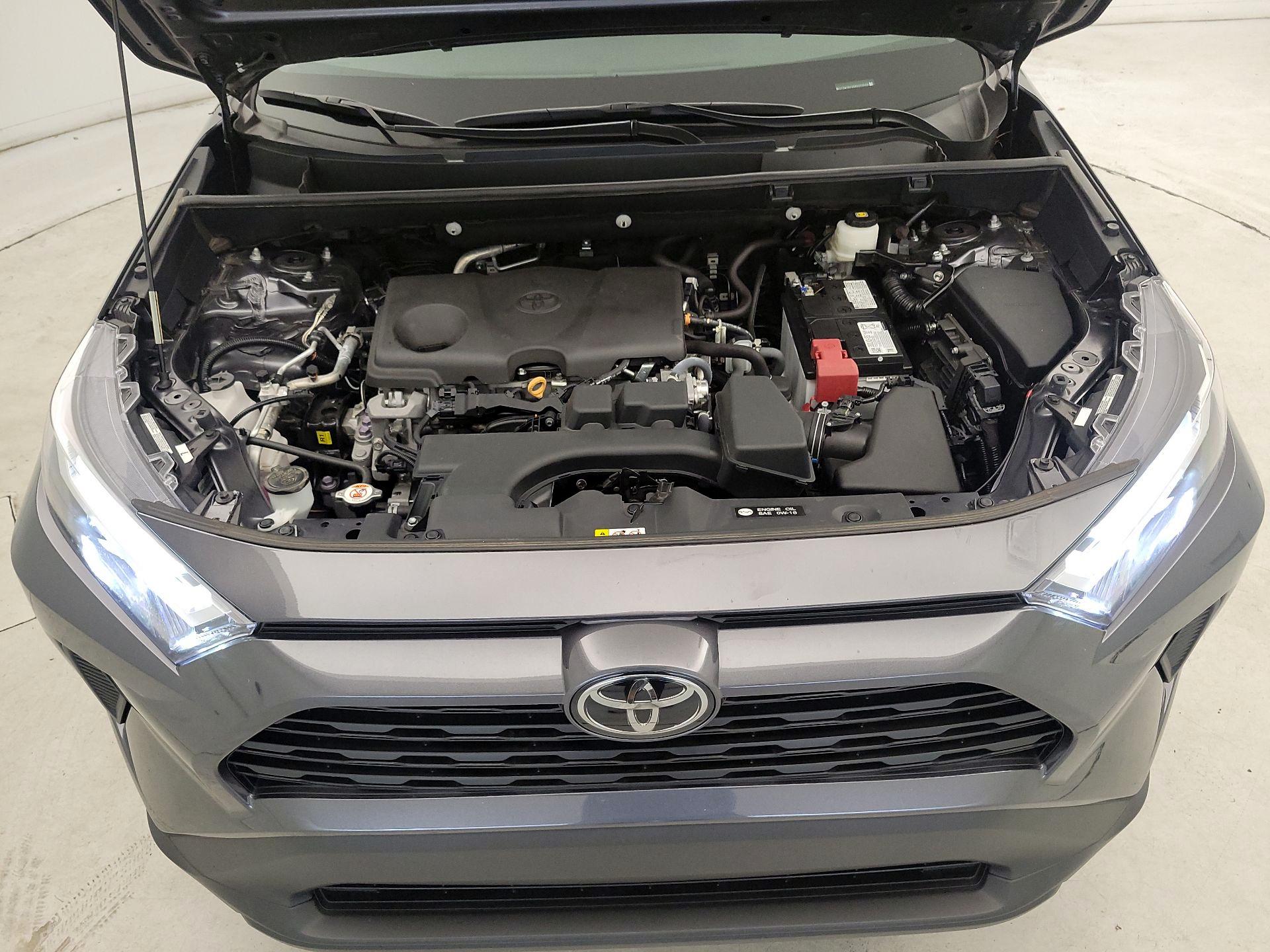 Thumbnail: 2024 Toyota RAV4 - 19