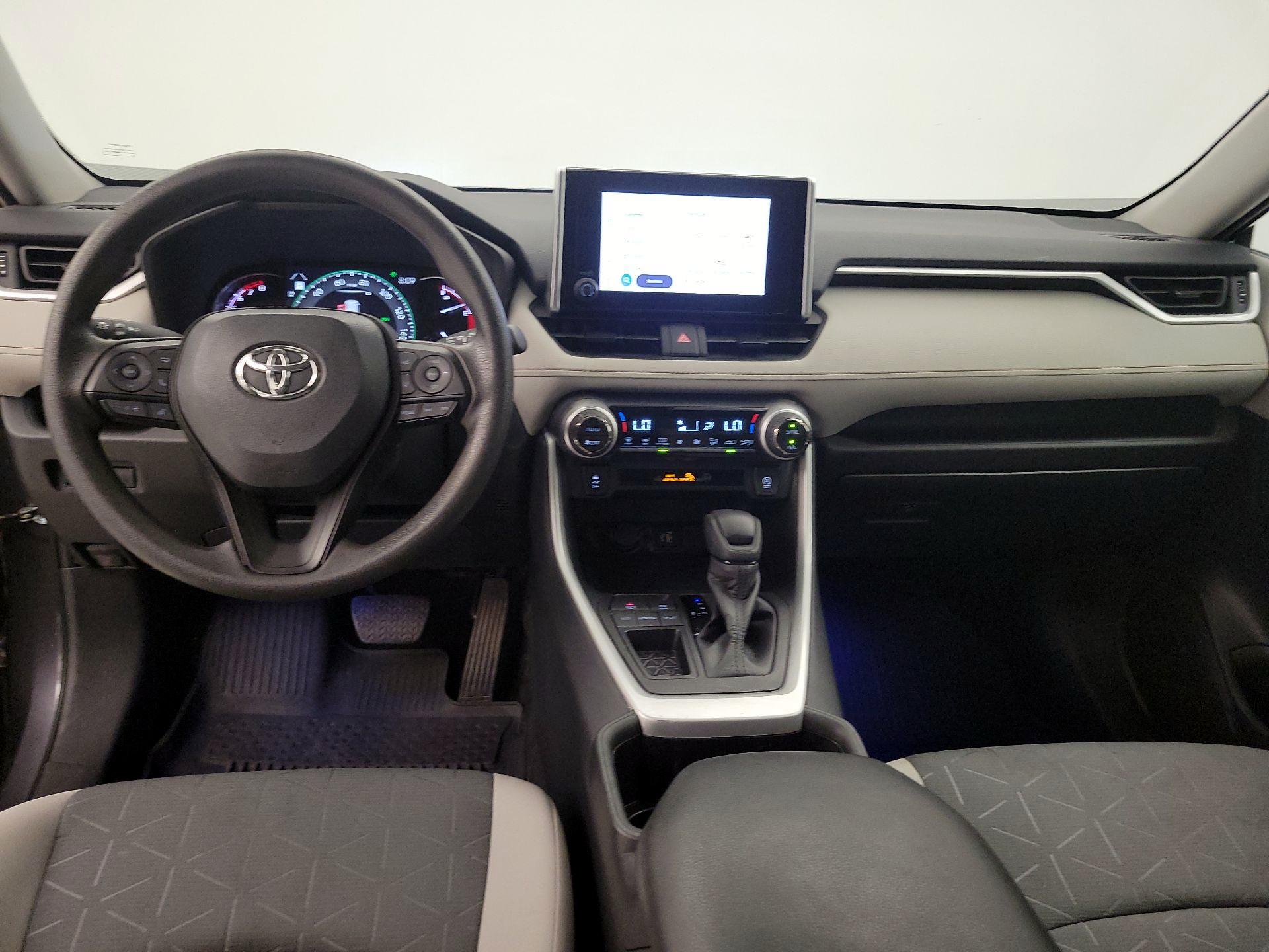 Thumbnail: 2024 Toyota RAV4 - 8