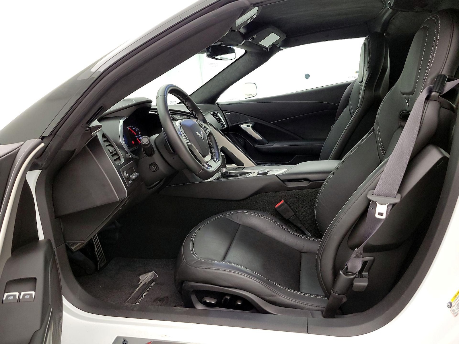 2016 Chevrolet Corvette 3LT - Photo 12