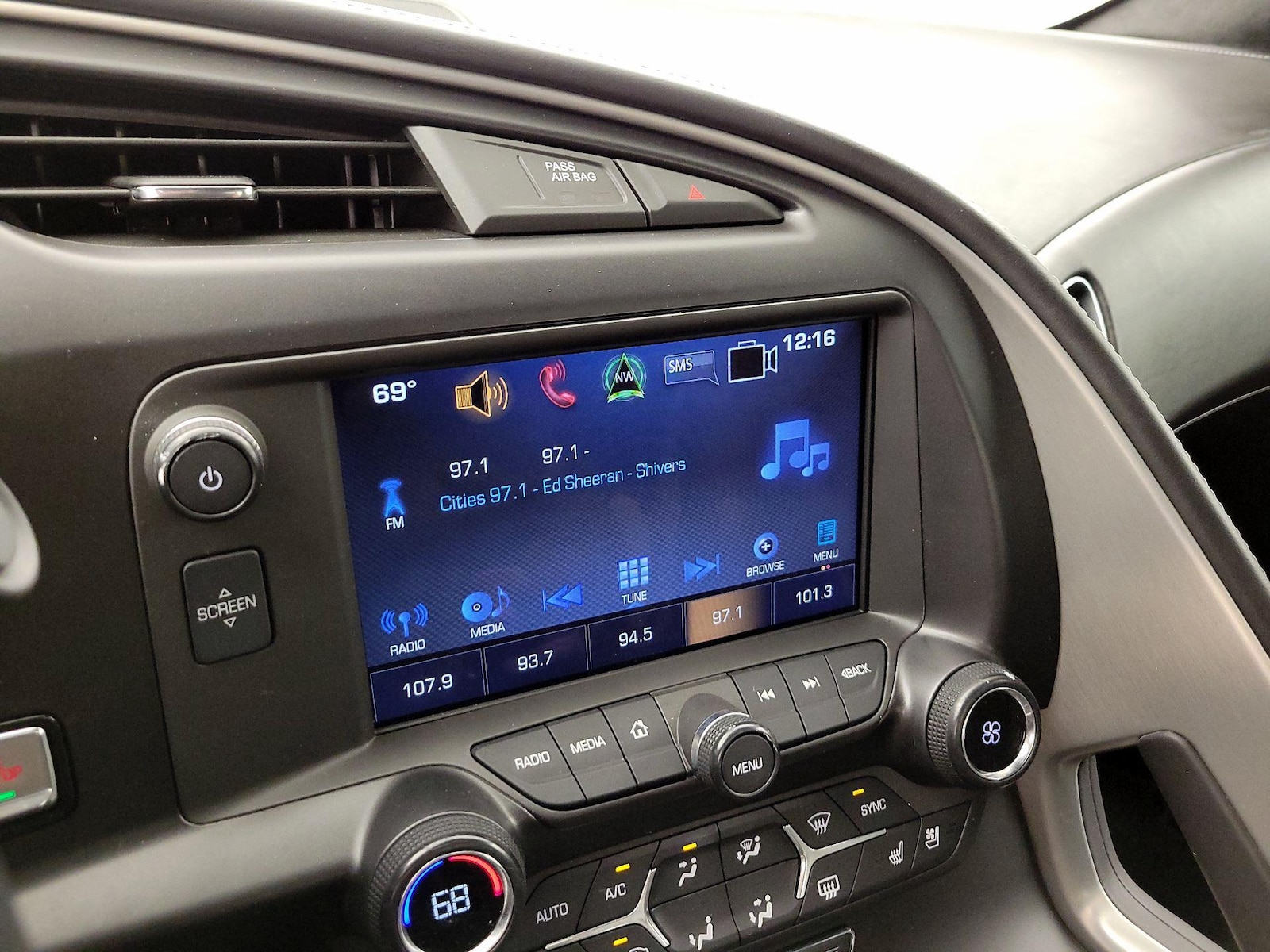 2016 Chevrolet Corvette 3LT - Photo 17