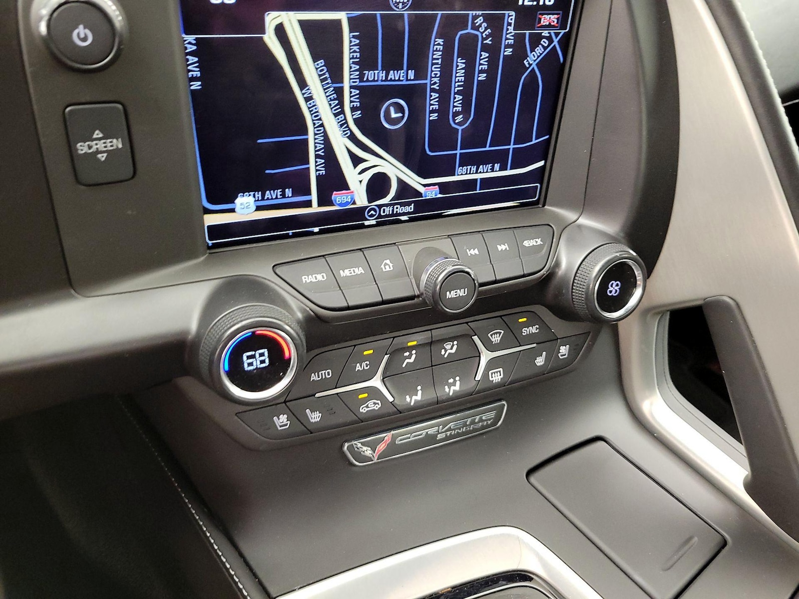 2016 Chevrolet Corvette 3LT - Photo 18