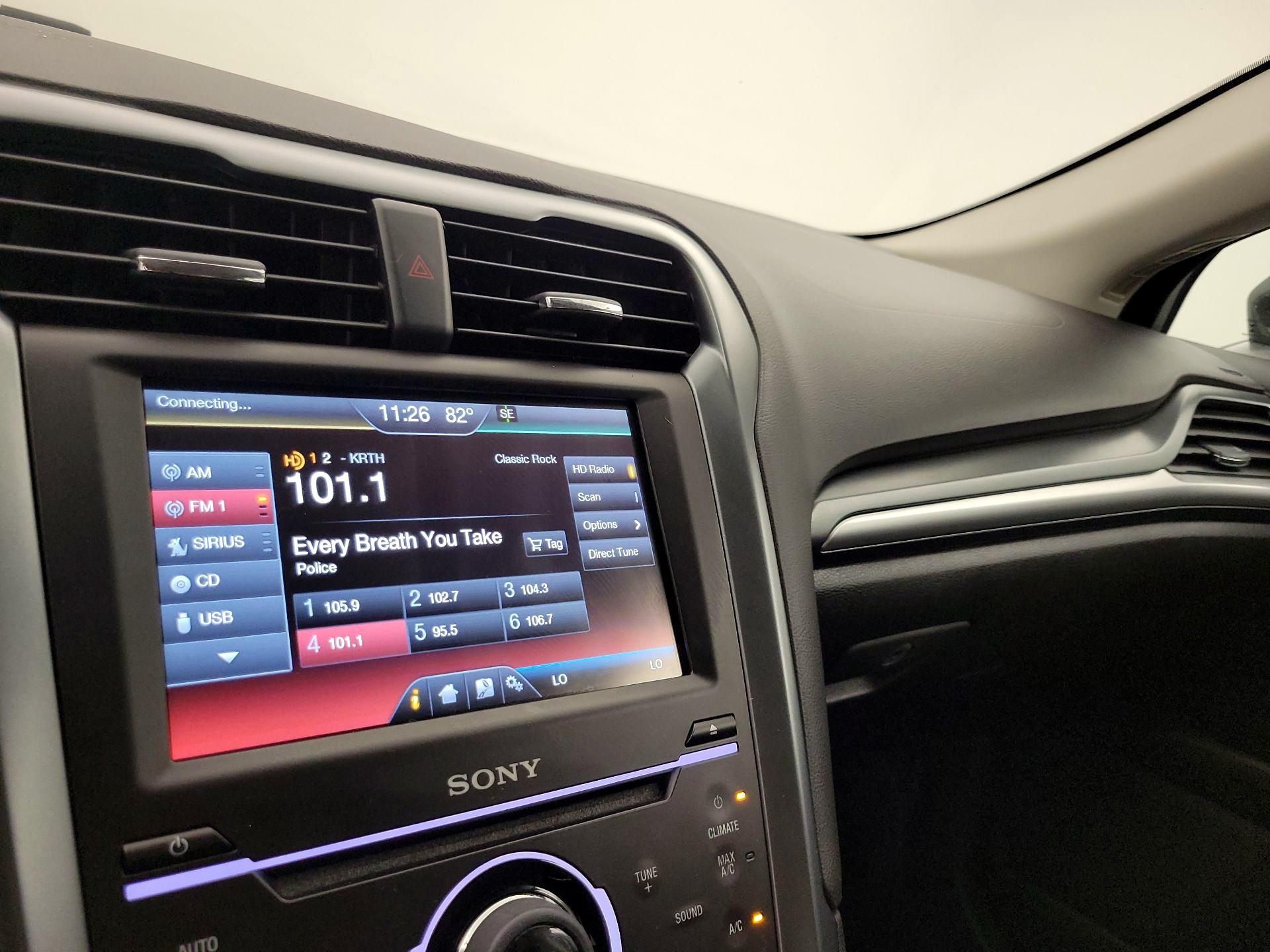 Thumbnail: 2015 Ford Fusion - 15
