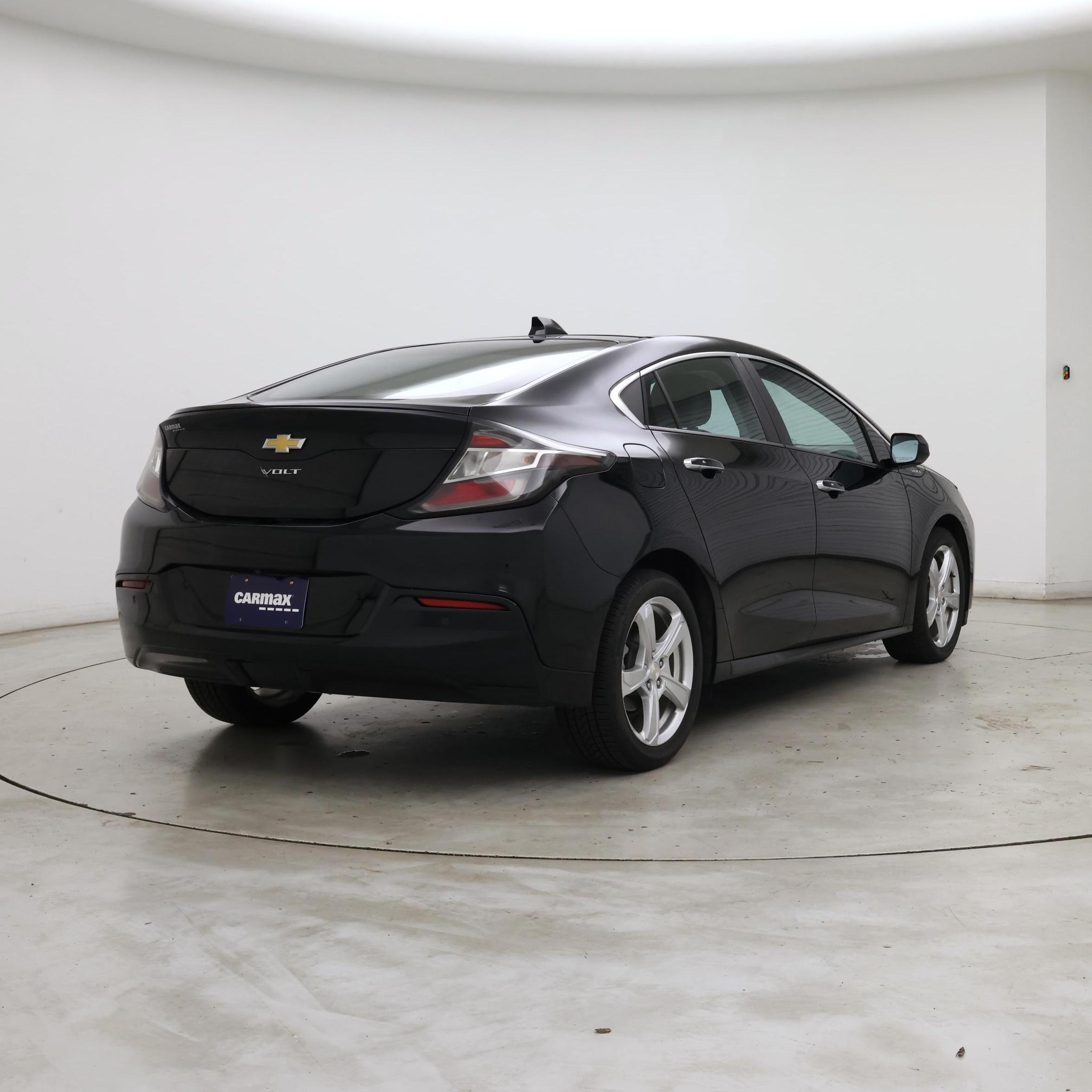 Thumbnail: 2018 Chevrolet Volt - 8